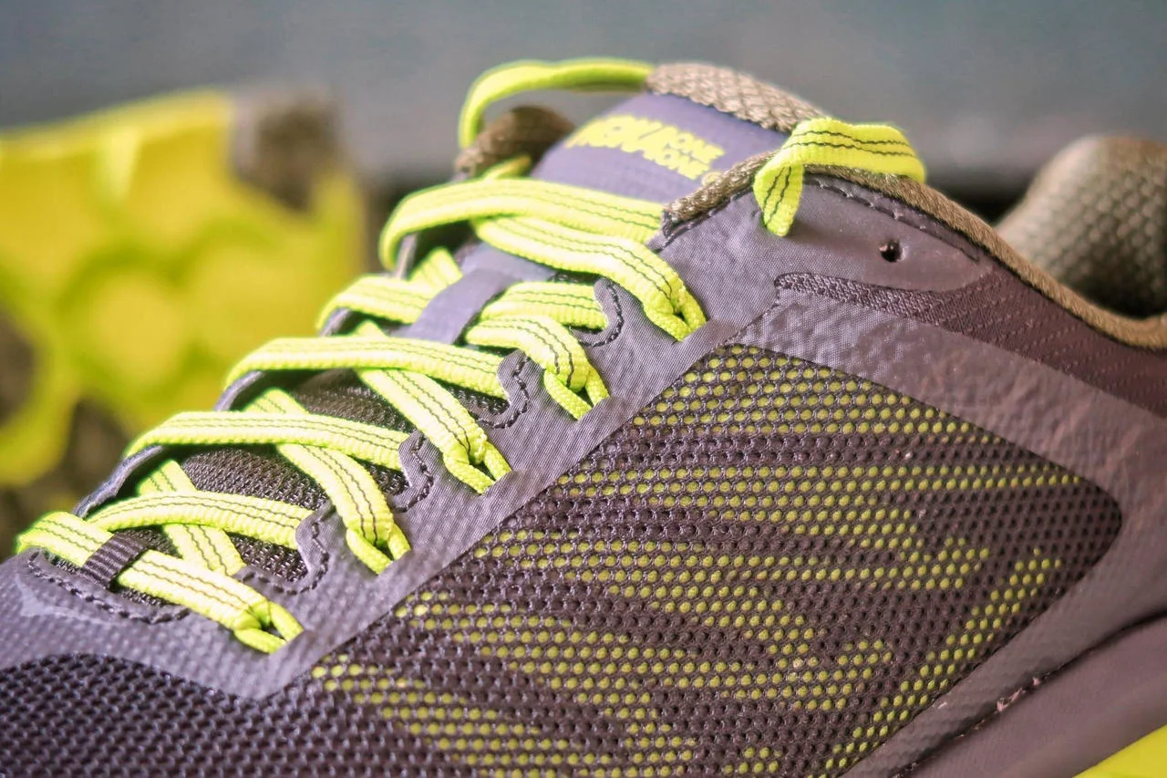 hoka-challenger-atr5-zoom-mesh.jpg