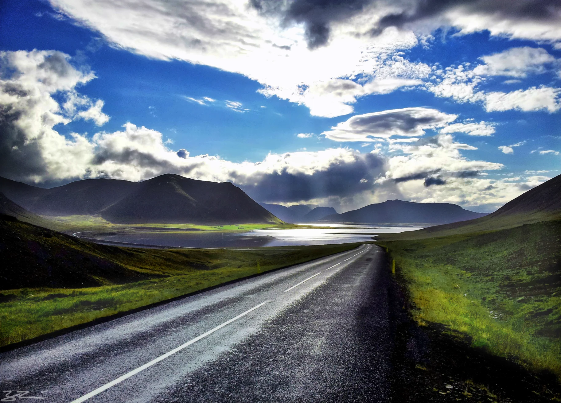 Around Iceland Description