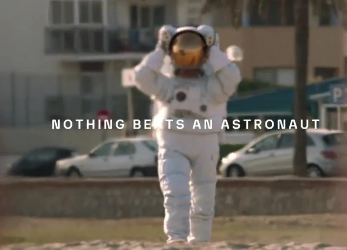 axe_nothing_beats_an_astronaut.jpg