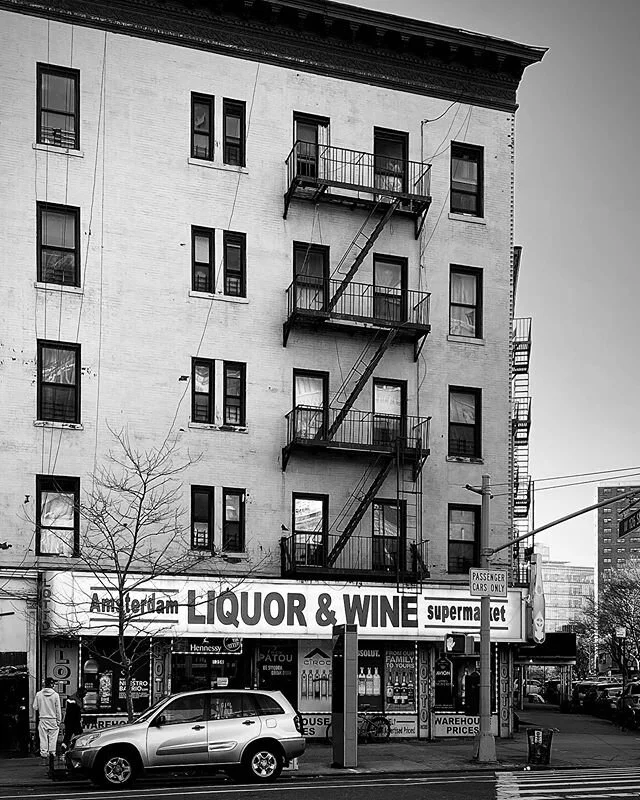 Quarantine made me and everyone do it. Here&rsquo;s to home remedying. Manhattanville, Harlem. &bull;-&bull;-&bull;
.
.
.
.
.
.
.
#photography #blackandwhitephotography #quarantine #photooftheday #Harlem #WestHarlem #uptown #NYC #LifeOfAPhotographer