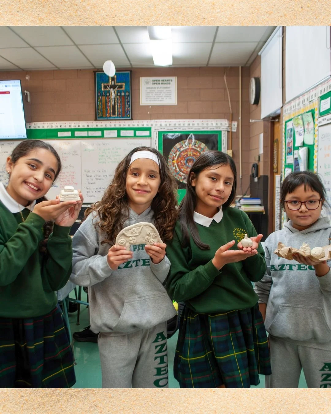 #WhatsUpWednesday 💚💛

Our 4th &amp; 5th graders are getting creative wOur 4th &amp; 5th graders are getting creative w#futureengineersith clay! 🎨🏖️

They&rsquo;re working on mini models for their month-long sandcastle project with Guzman Construc
