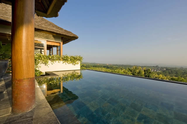 Longhouse-Panoramic-view.jpg