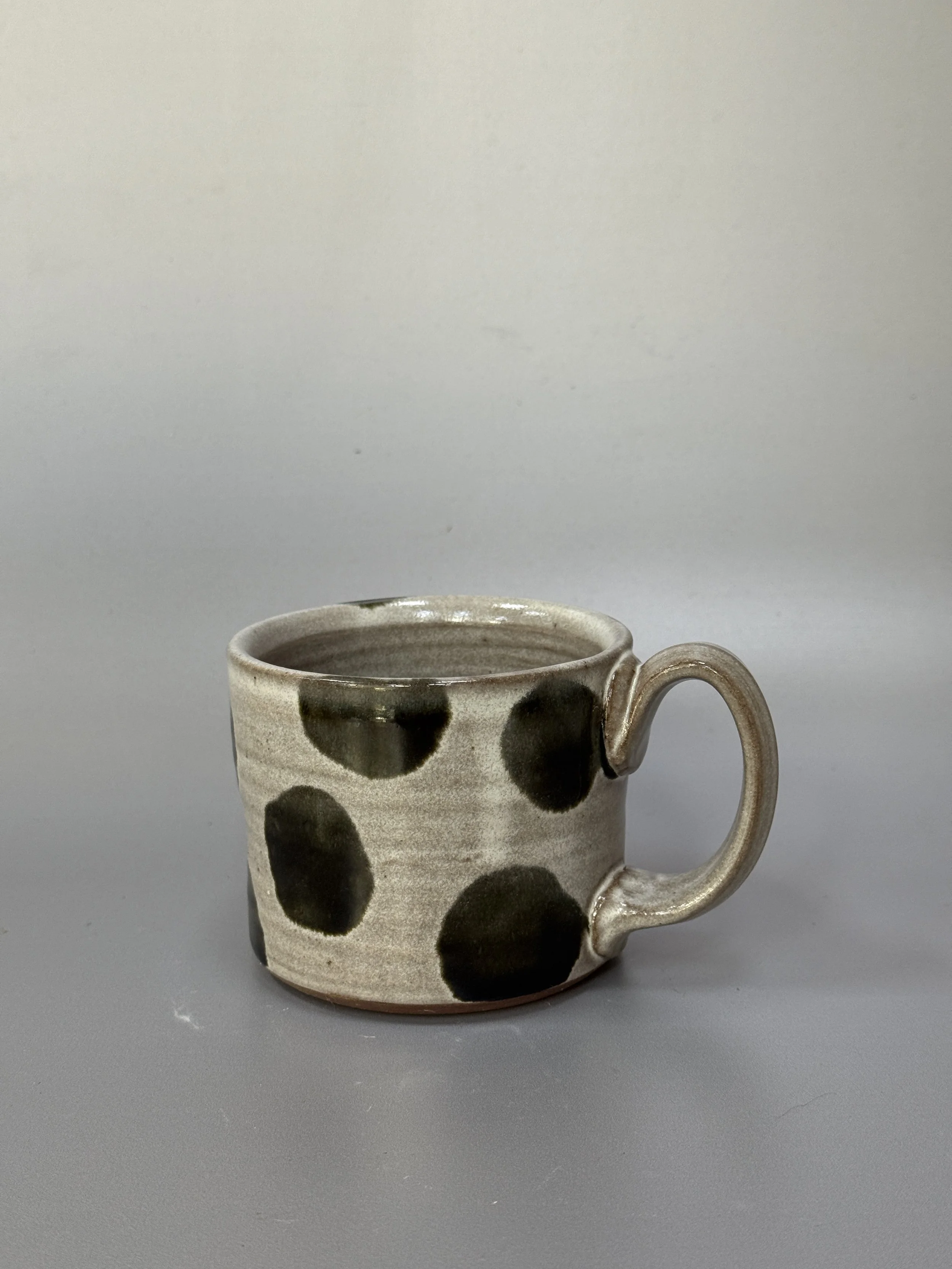 dawn-vachon-mug-black-dots-1-1.JPG