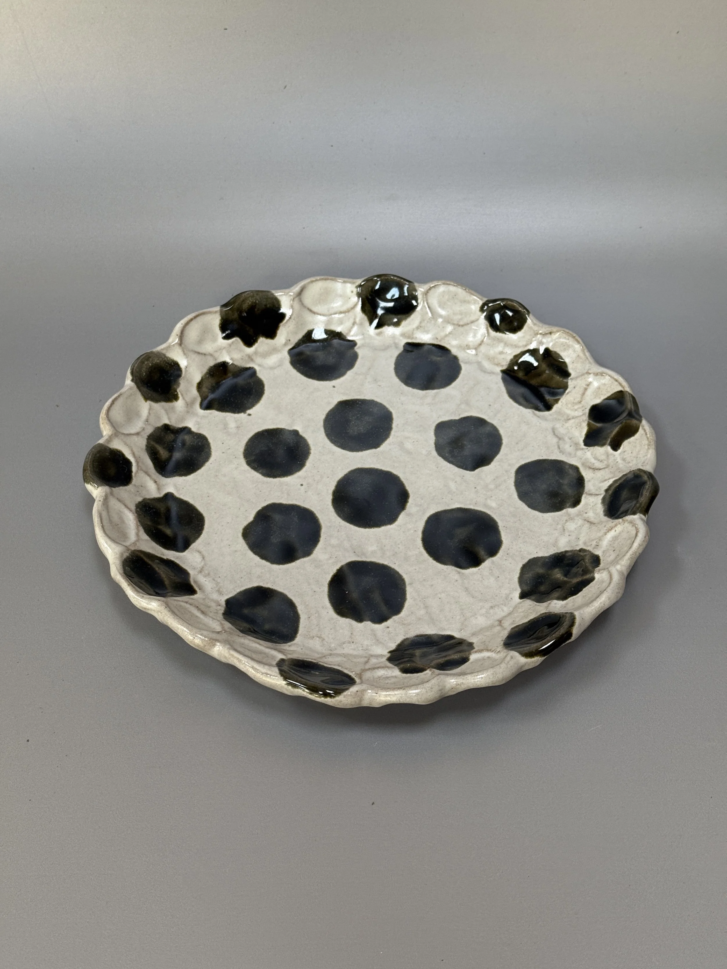 dawn-vachon-large-pinched-platter-black-dots-2.JPG