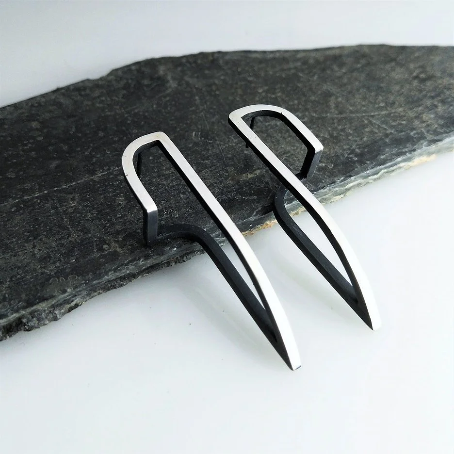 Arc earrings #5 (Continuum series)