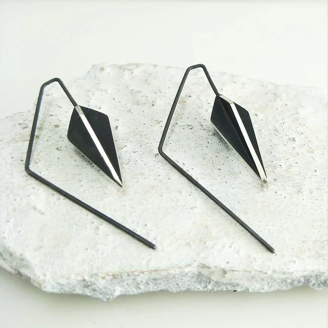 rachael-grigulis-x-series-short-kite-earrings-1.jpg