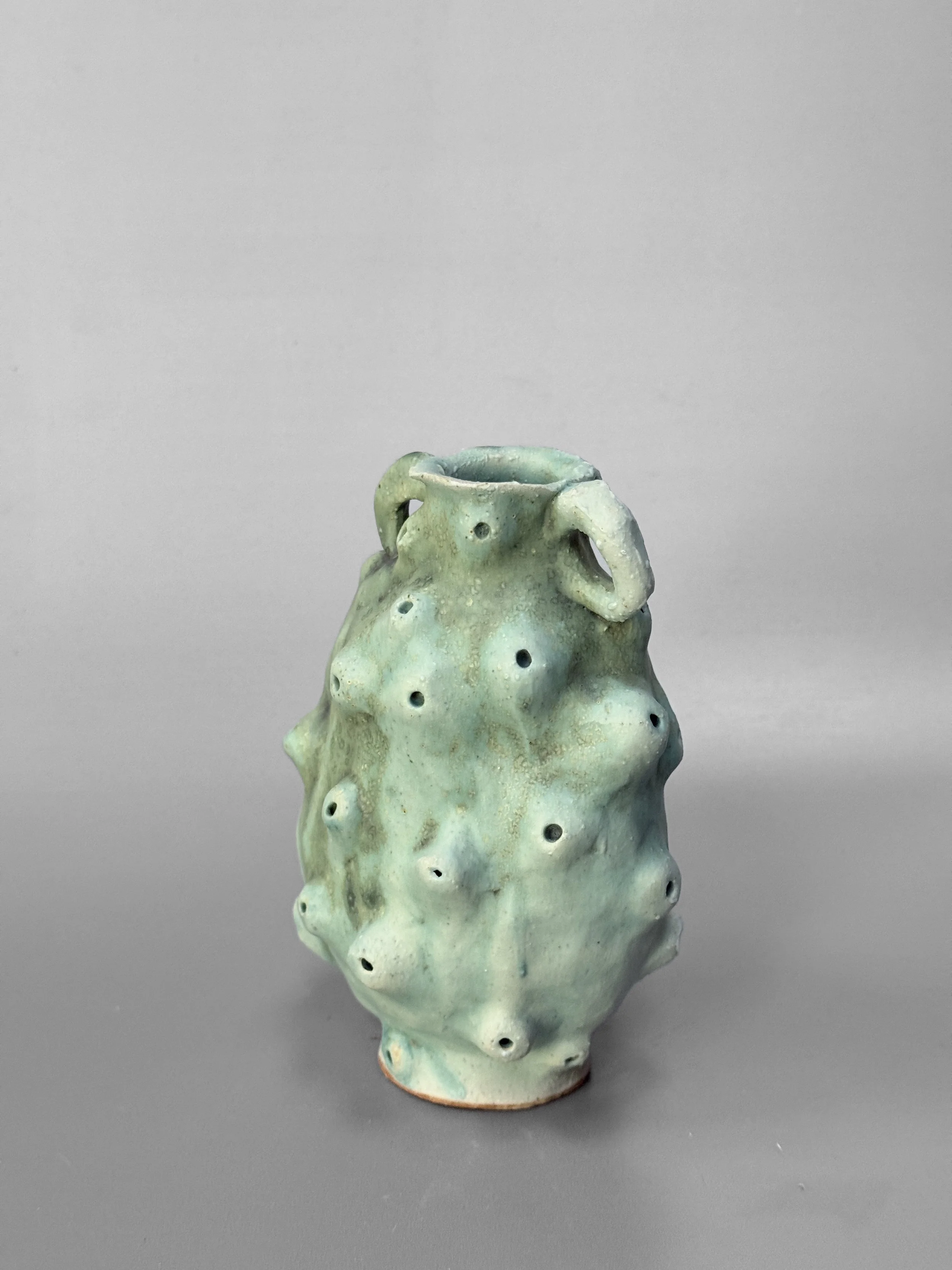 lotte-schwerdtfeger-coral-blob-vase-handles-2.JPG