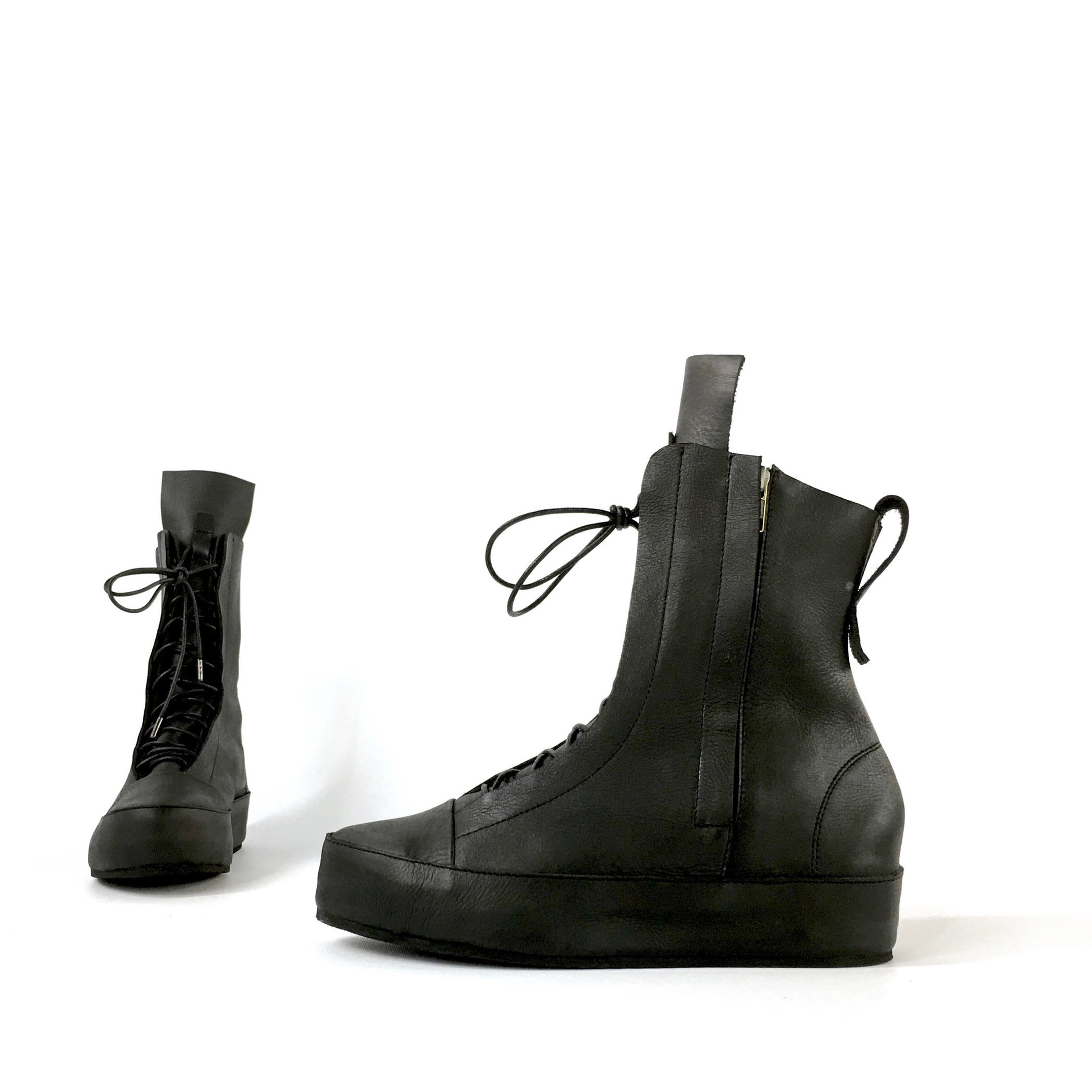 booker & co the Xpress boots in black leather