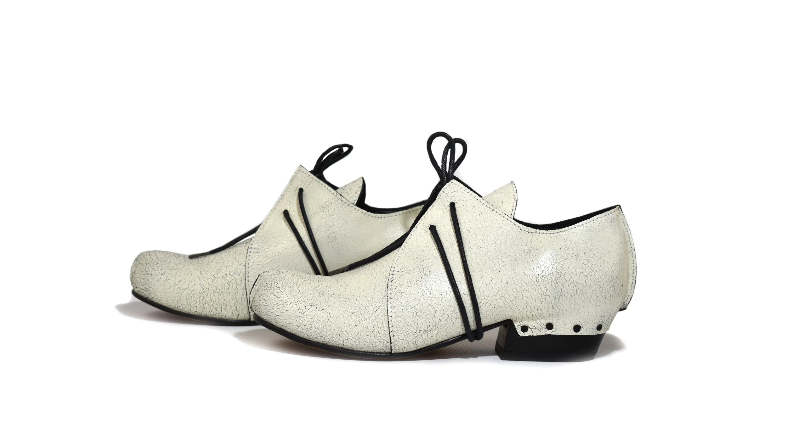 booker-and-co-naked-shoes-white-crack-5.jpeg