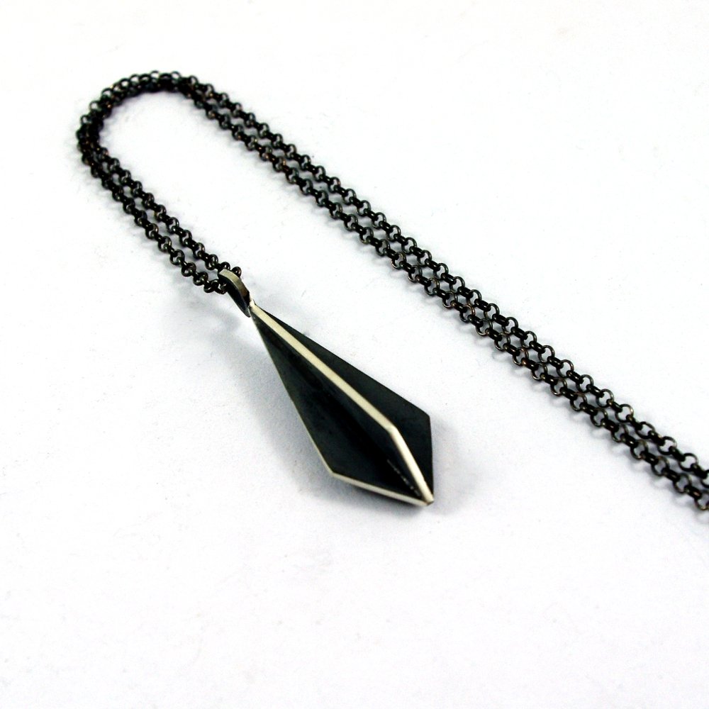 Kite necklace #2 (X-series)