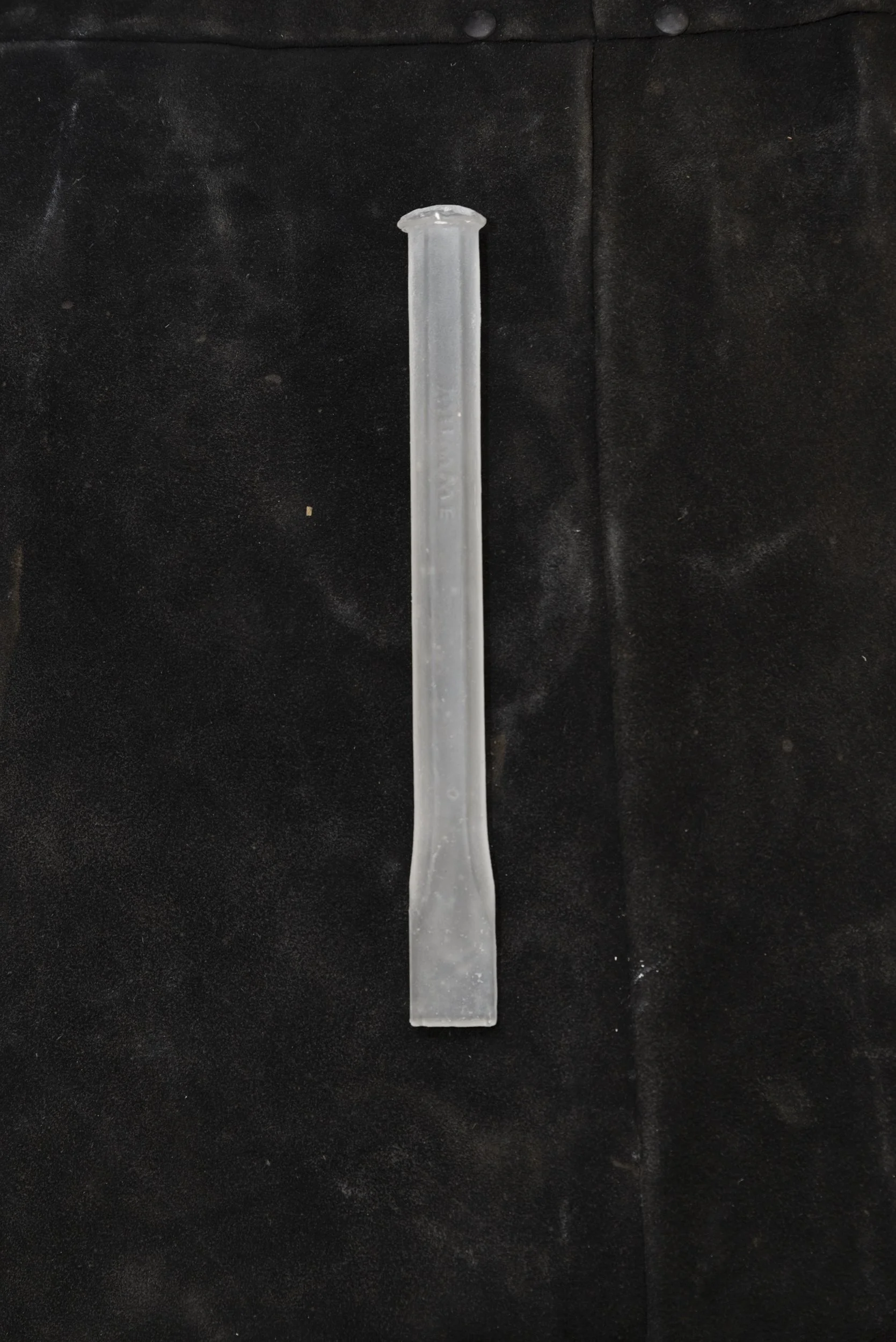 nicholas-burridge-glass-artefact-chisel.jpg