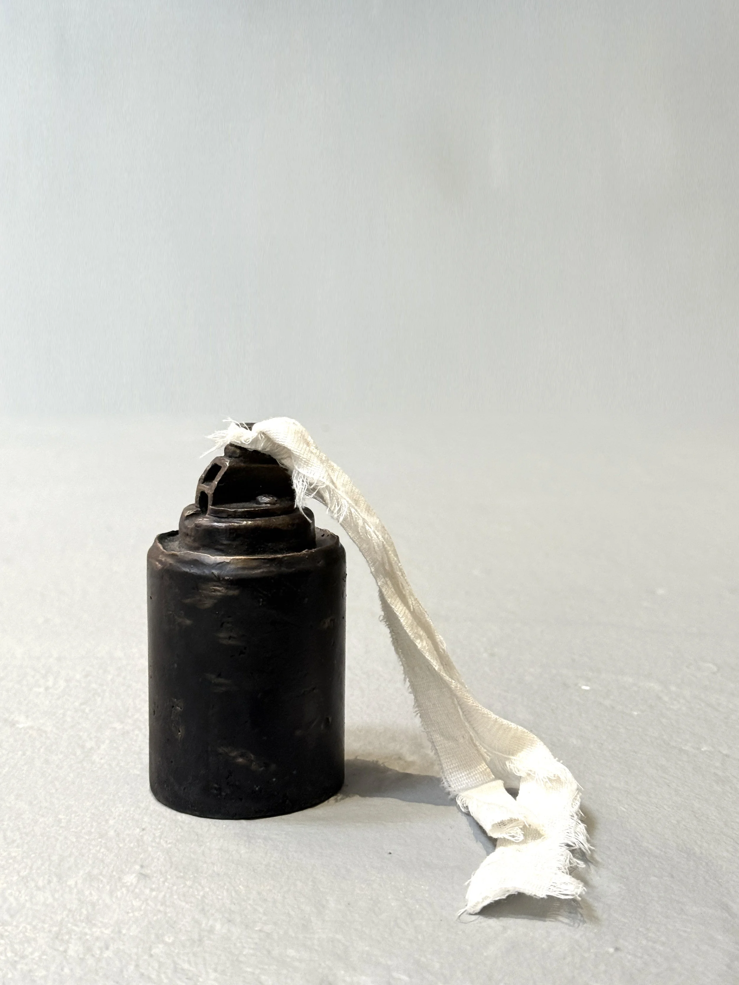 lara-chamas-M42-cluster-bomblet-4.JPG