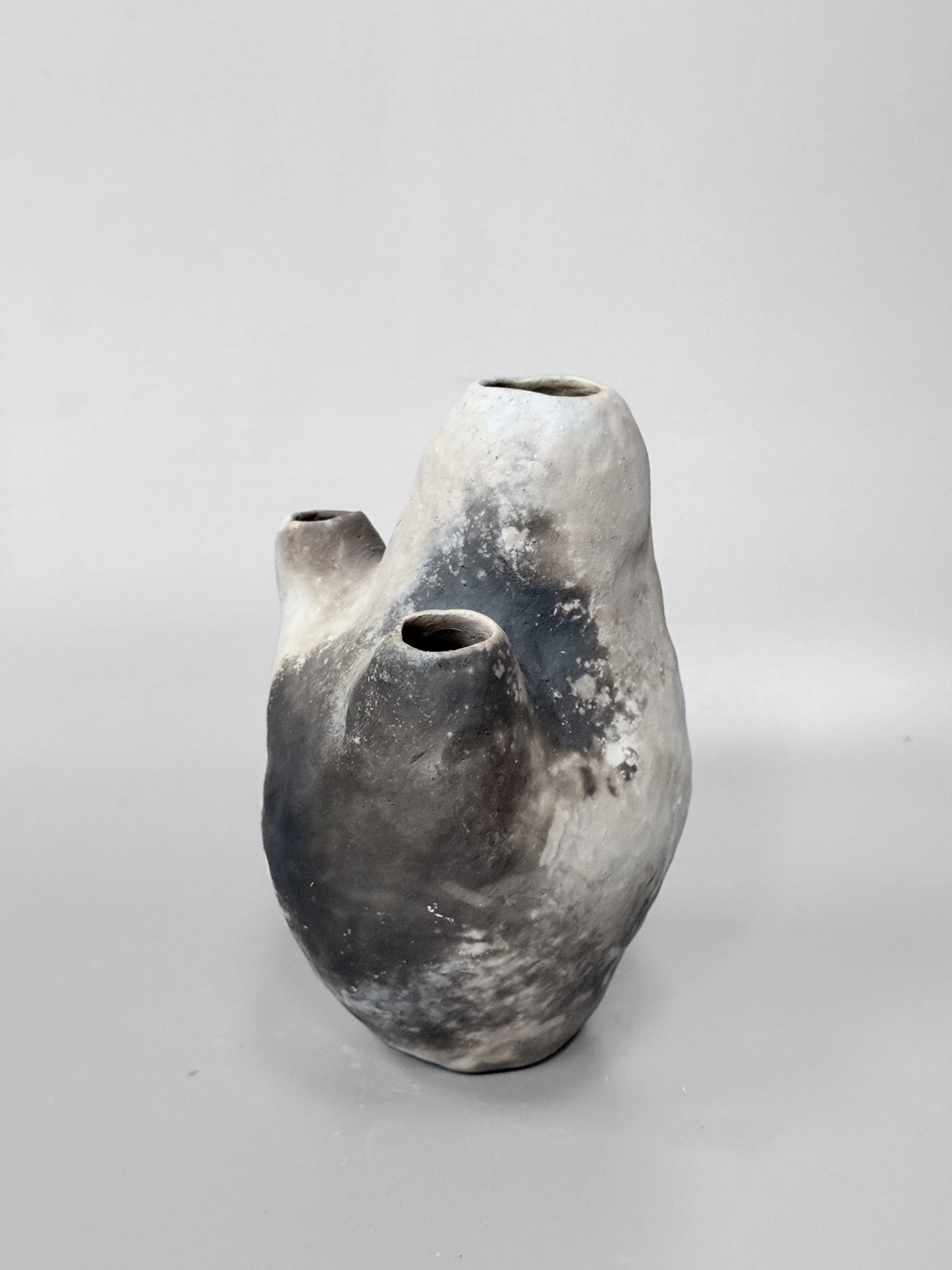lotte-schwerdtfeger-blob-vase-ii-2.JPG