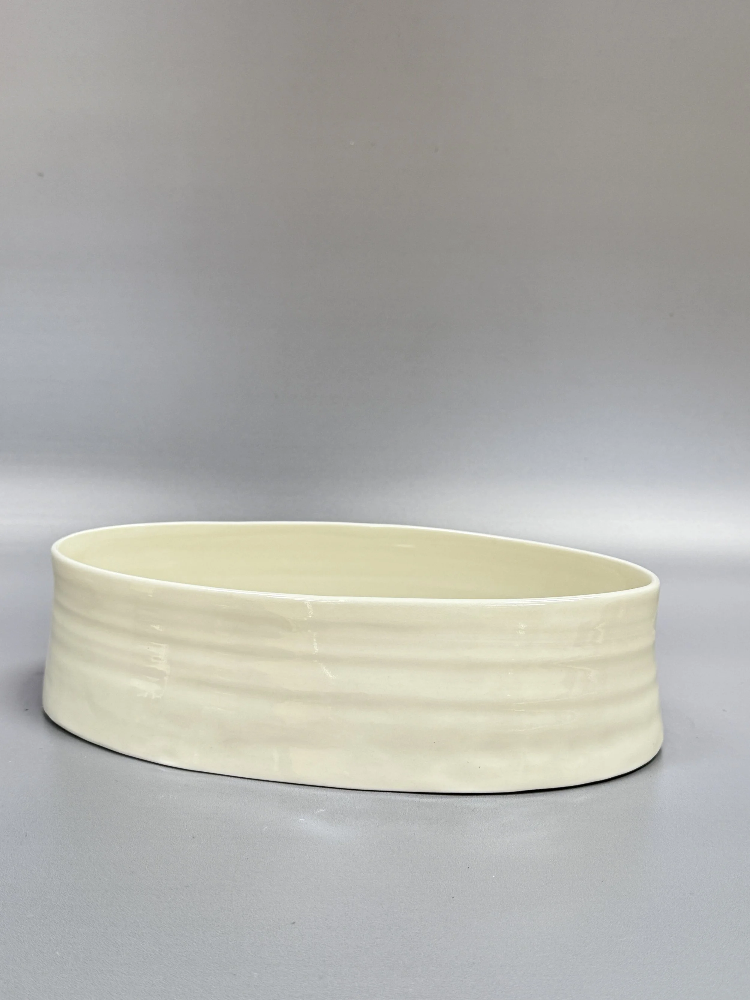 Oval flat base bowl #1 (large)