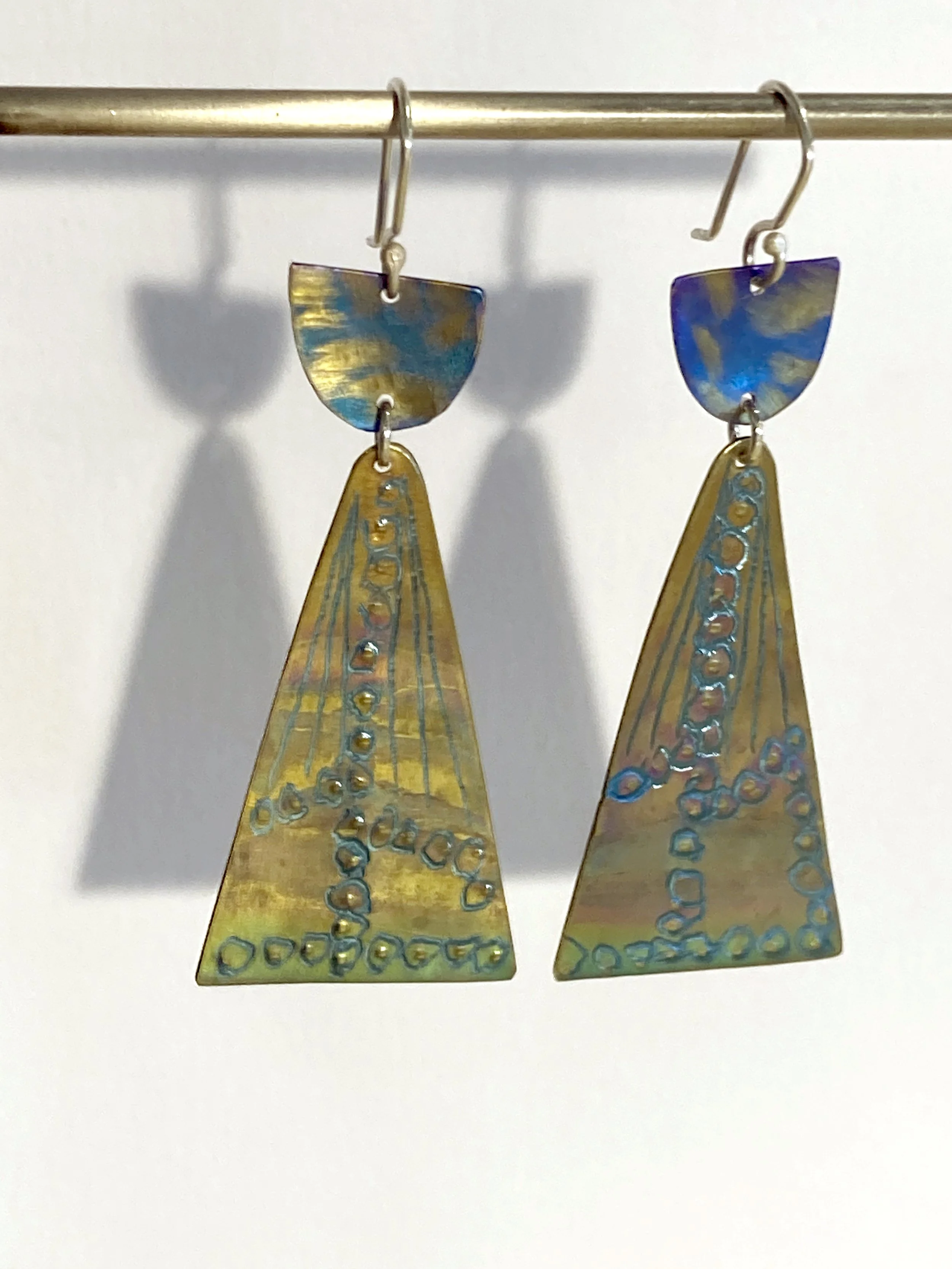 Titanium earrings, blue and gold (#17/04)