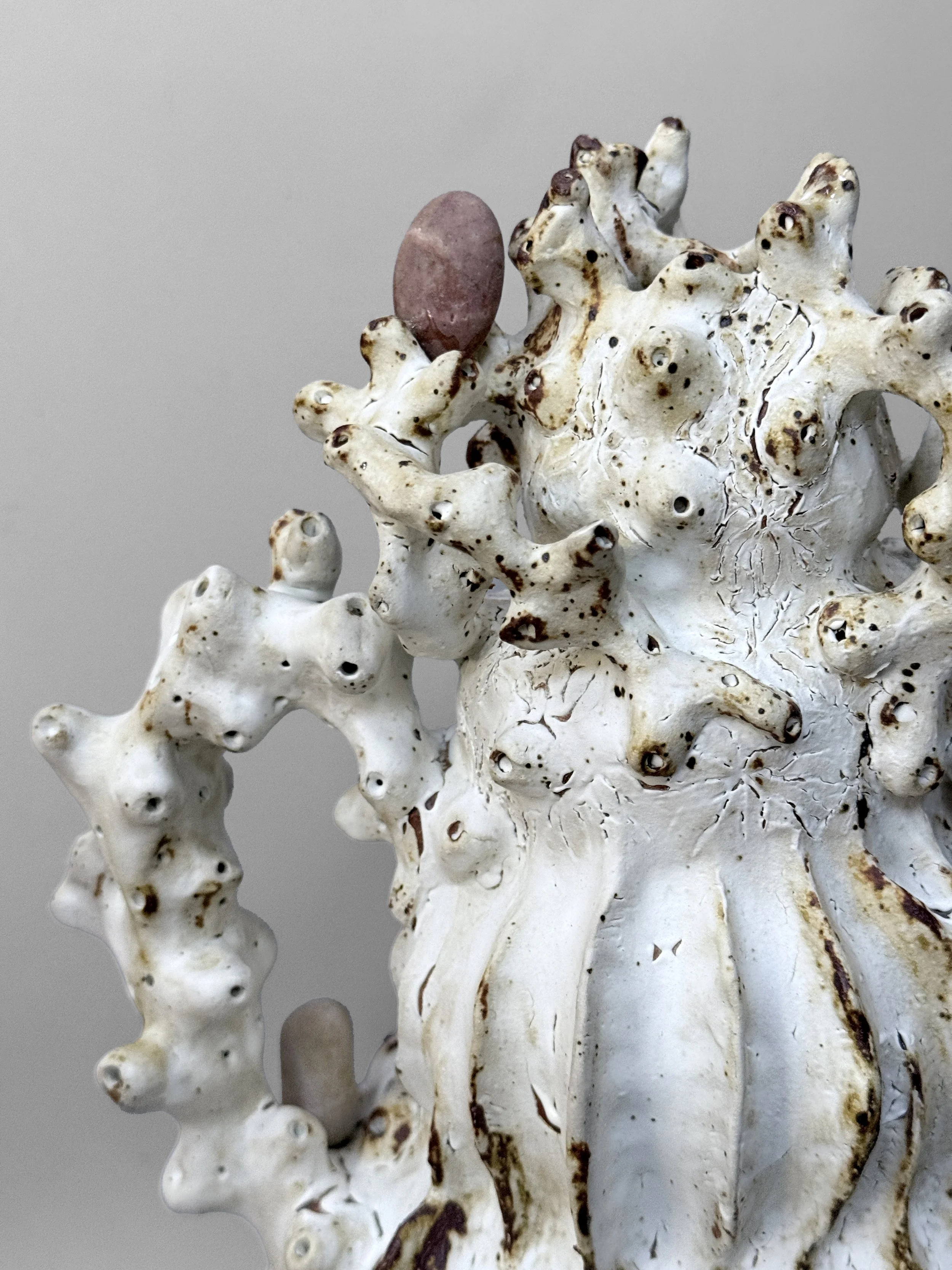 lotte-schwerdtfeger-bleached-vase-2.JPG