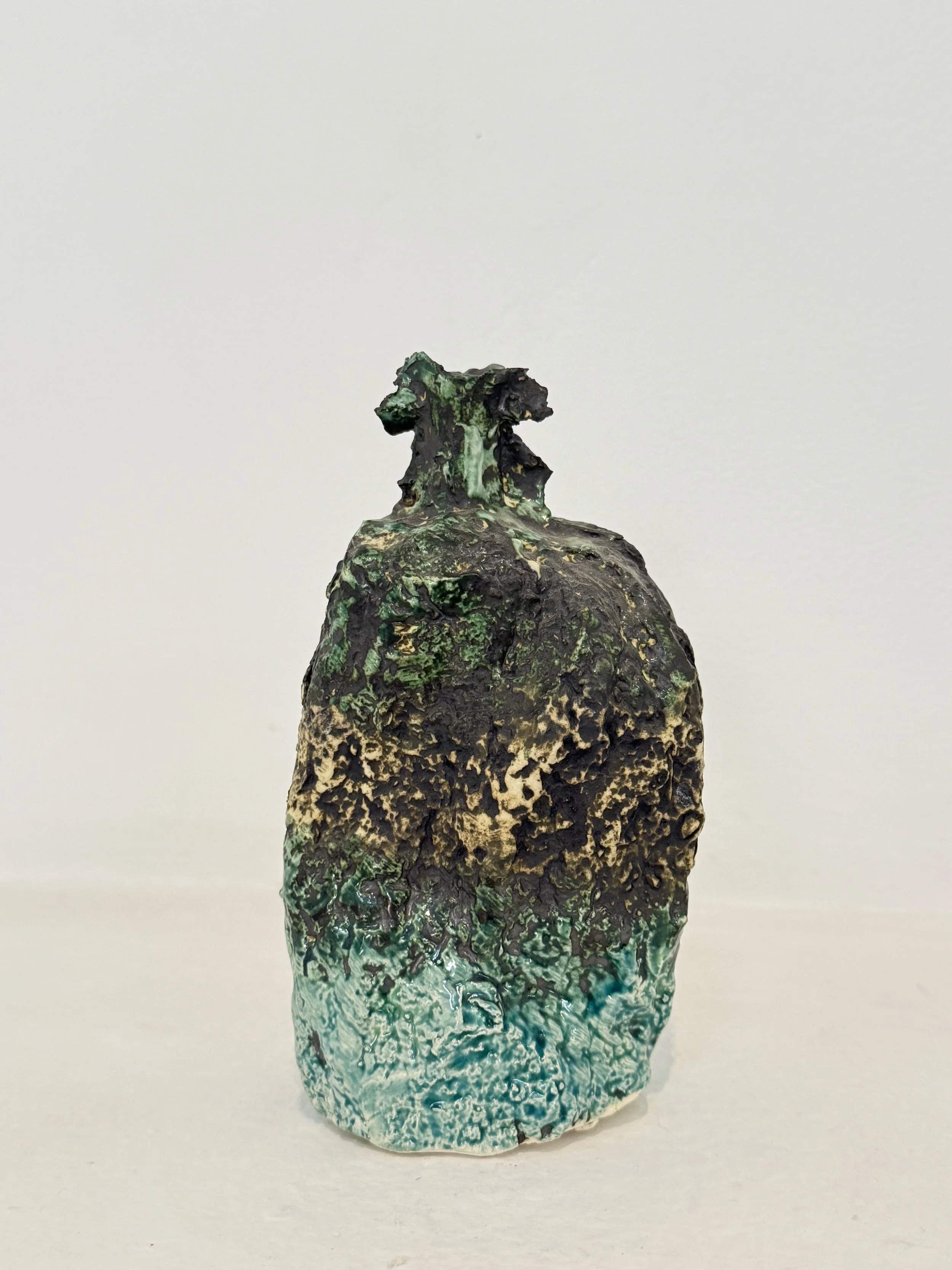 ara-dolatian-terrains-vase-11:25-3.JPG