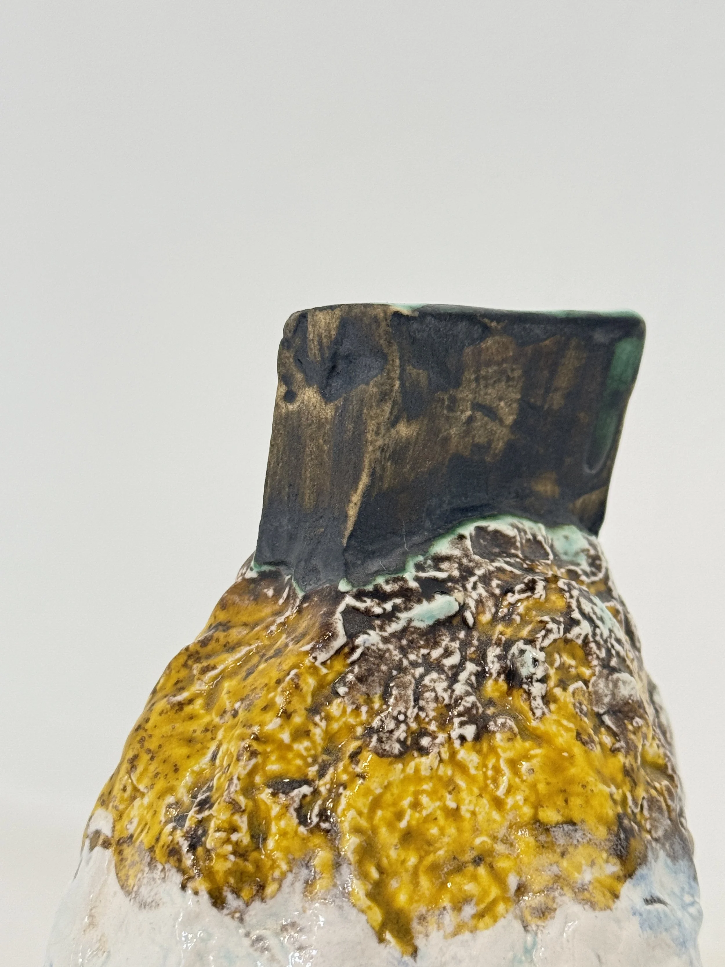 ara-dolatian-rock-vase-4-5.JPG