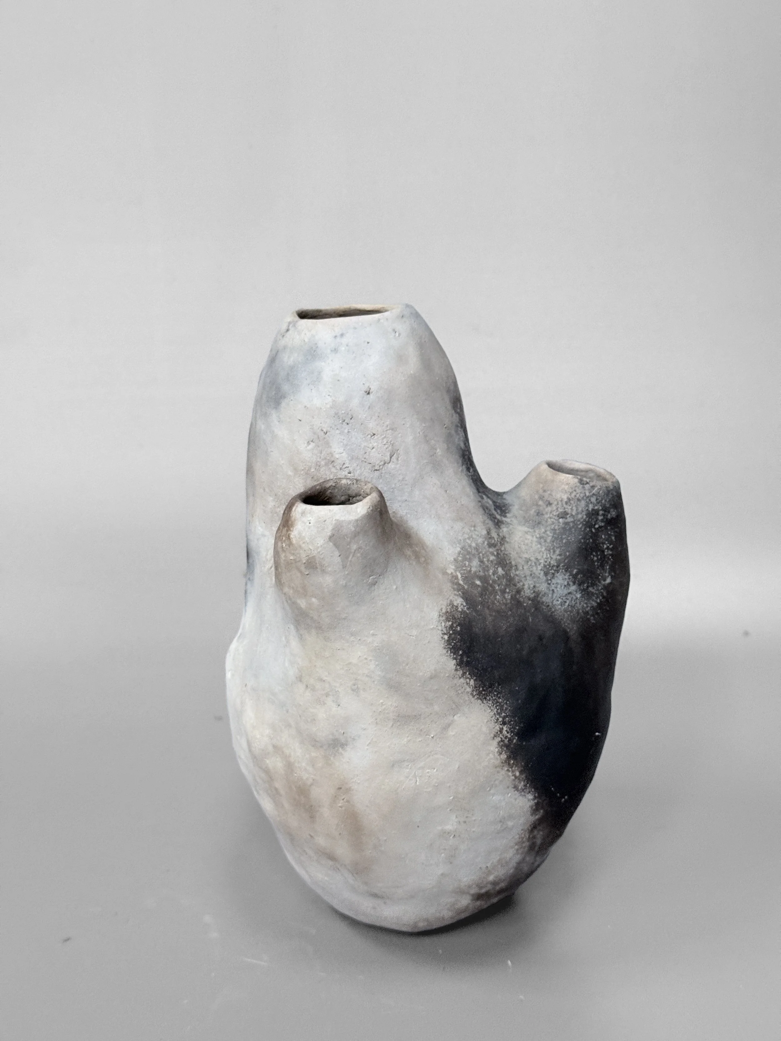 lotte-schwerdtfeger-blob-vase-ii-1.JPG