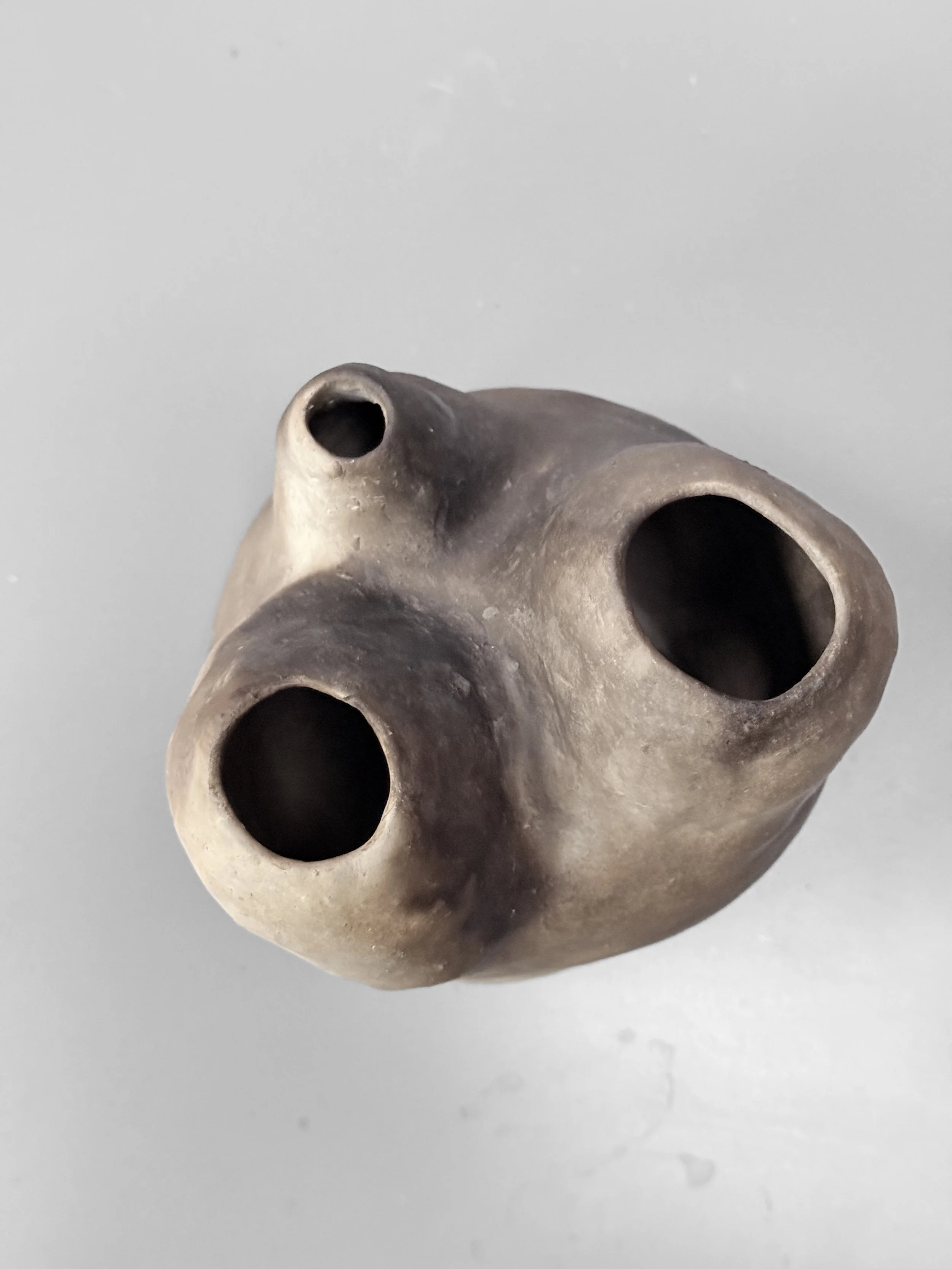 lotte-schwerdtfeger-blob-vase-iii-6.JPG