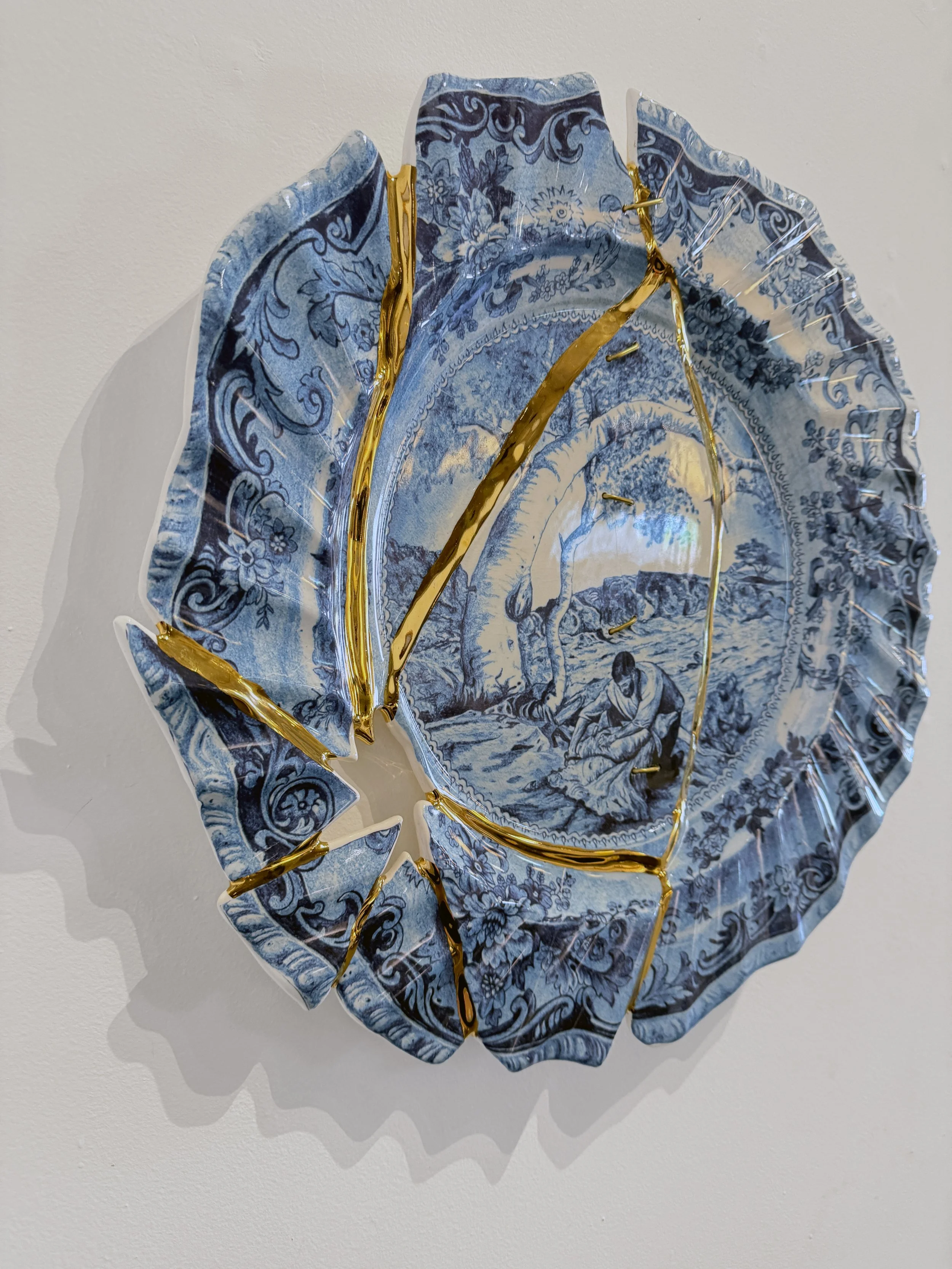 robert-hague-the-golden-fleece-porcelain-plate-3-4.JPG