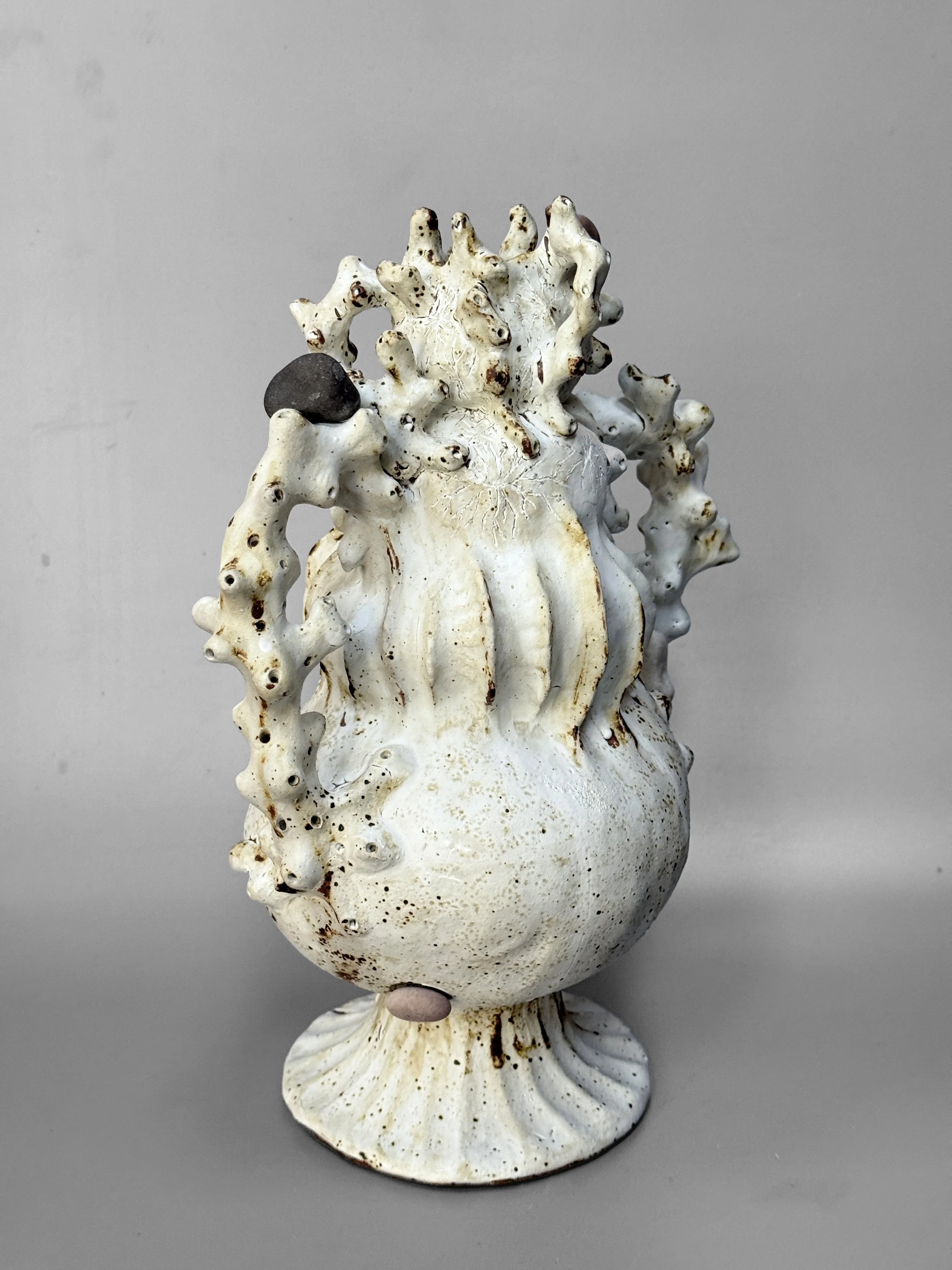 lotte-schwerdtfeger-bleached-vase-4.JPG