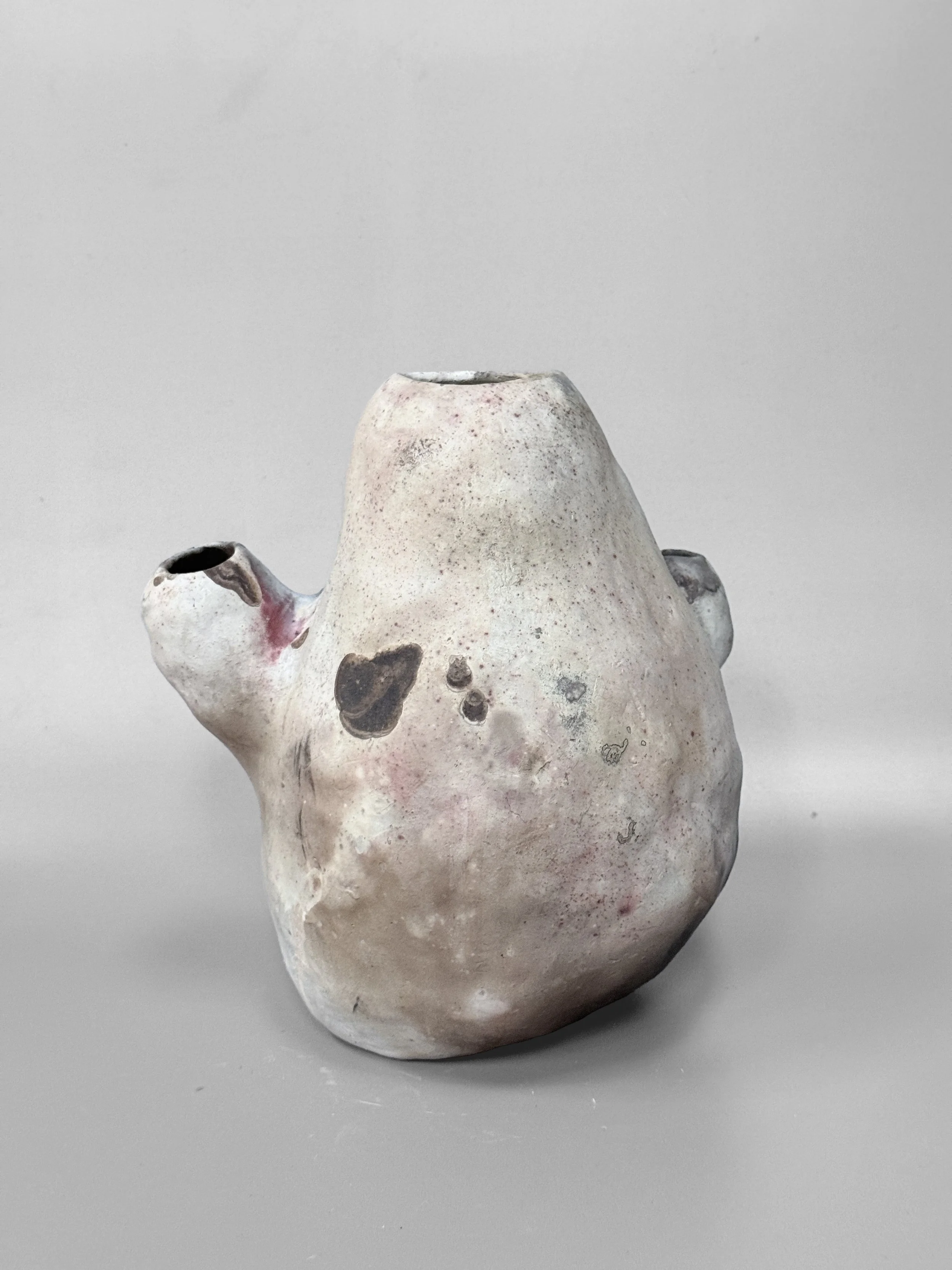 lotte-schwerdtfeger-blob-vase-3.JPG
