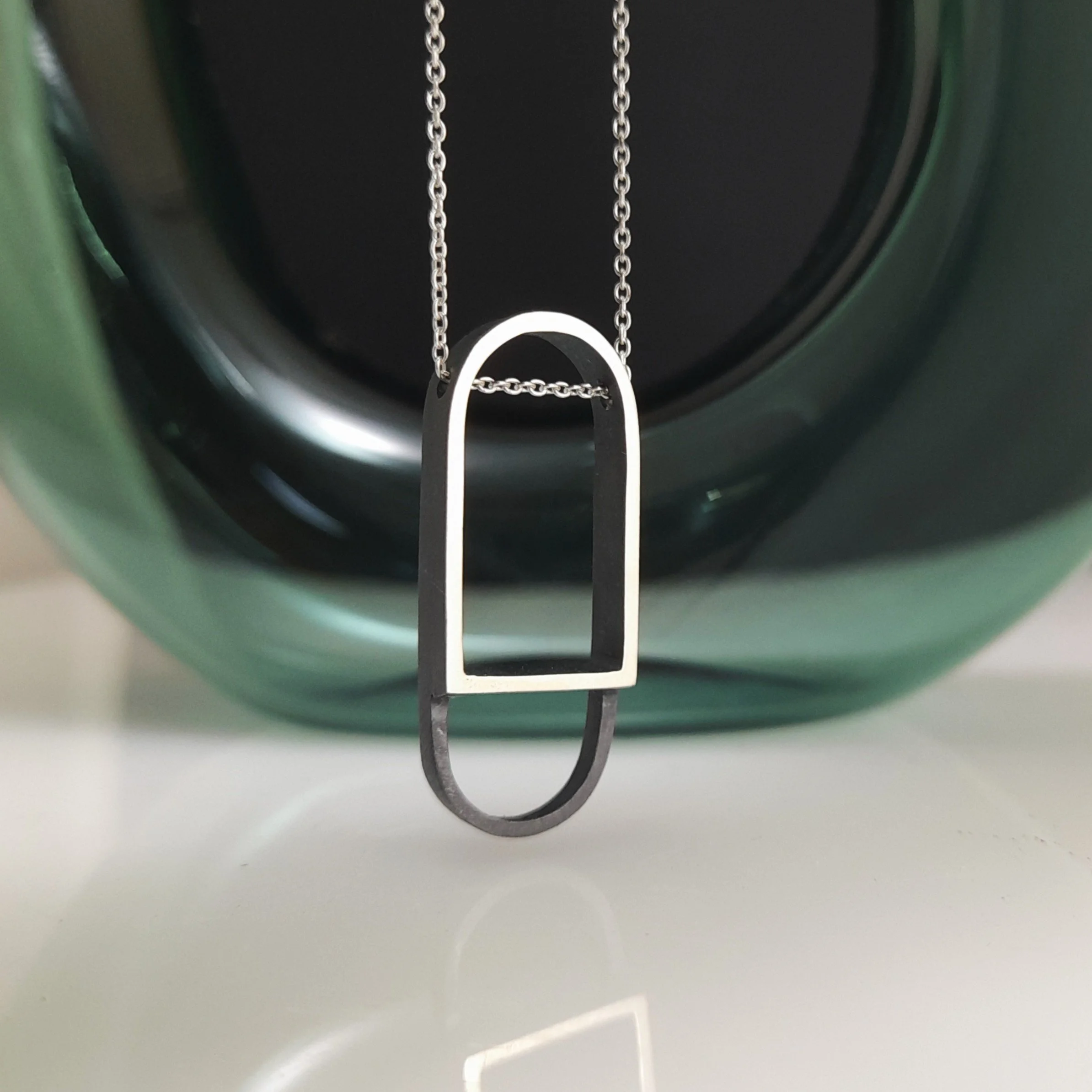 Arch necklace, reversible (Outline series)