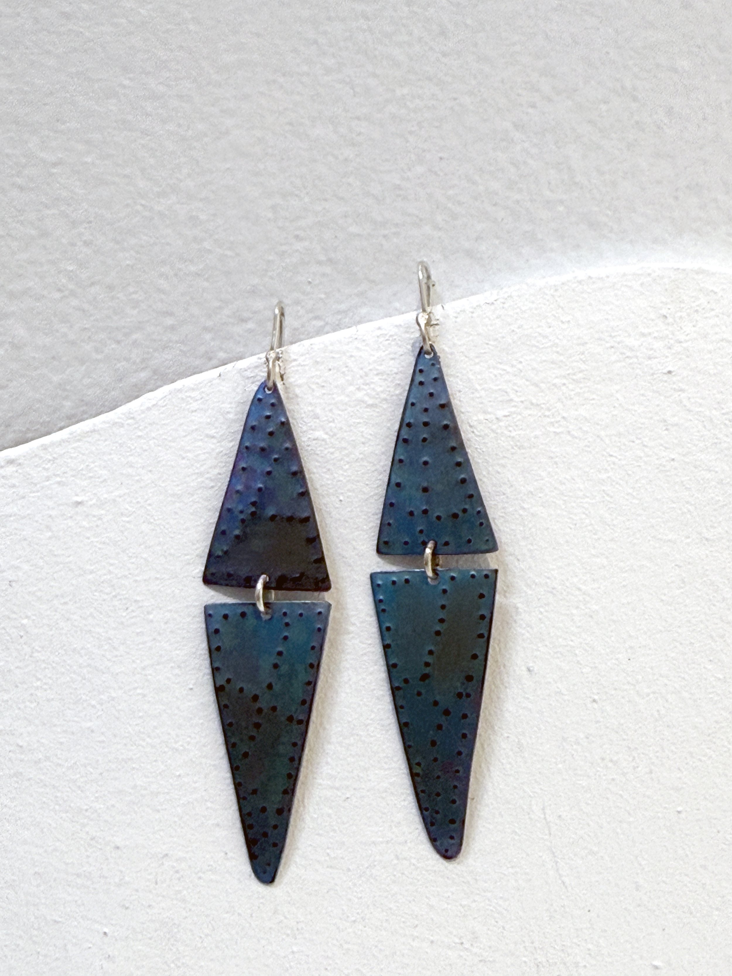 Titanium earrings, blue (#17/03)