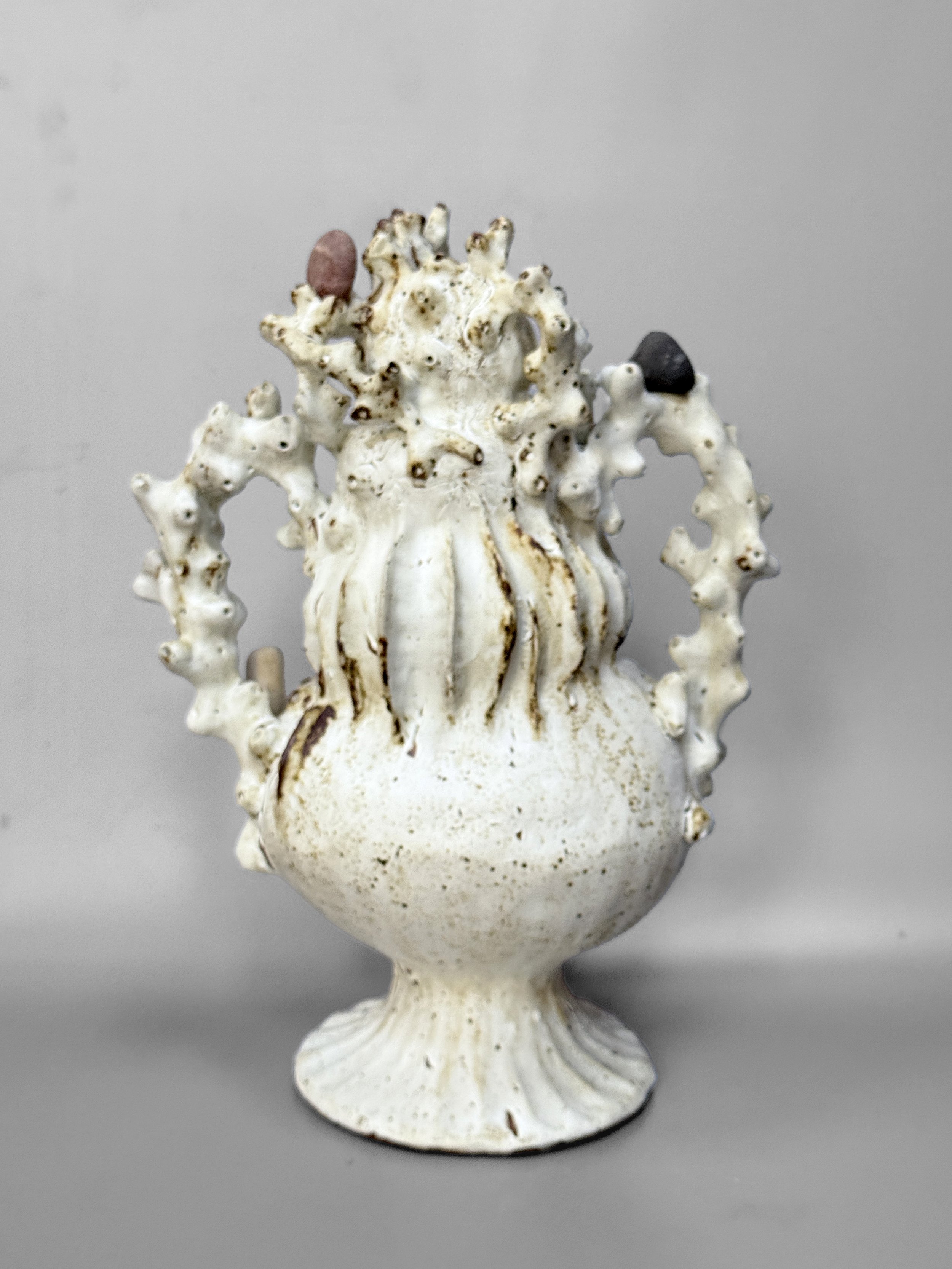 lotte-schwerdtfeger-bleached-vase-1.JPG