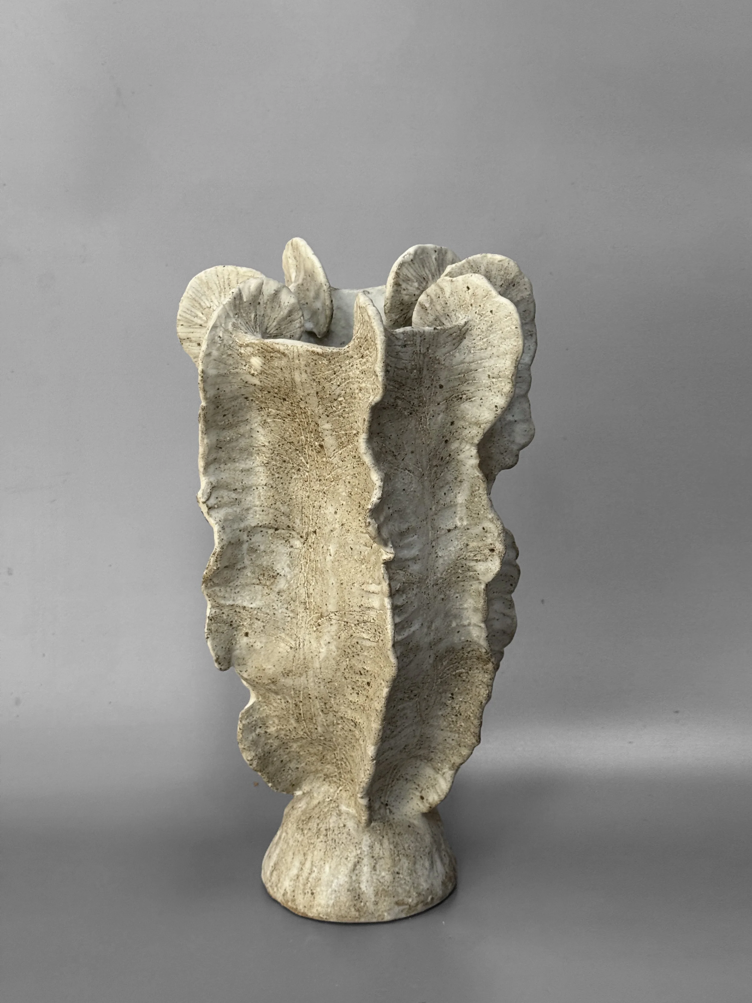 lotte-schwerdtfeger-frond-vase-3.JPG