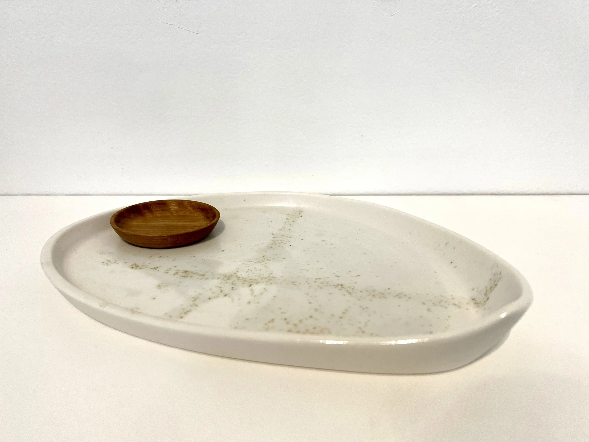 emma-jimson-plate-with-wooden-bowl-1-3.JPG