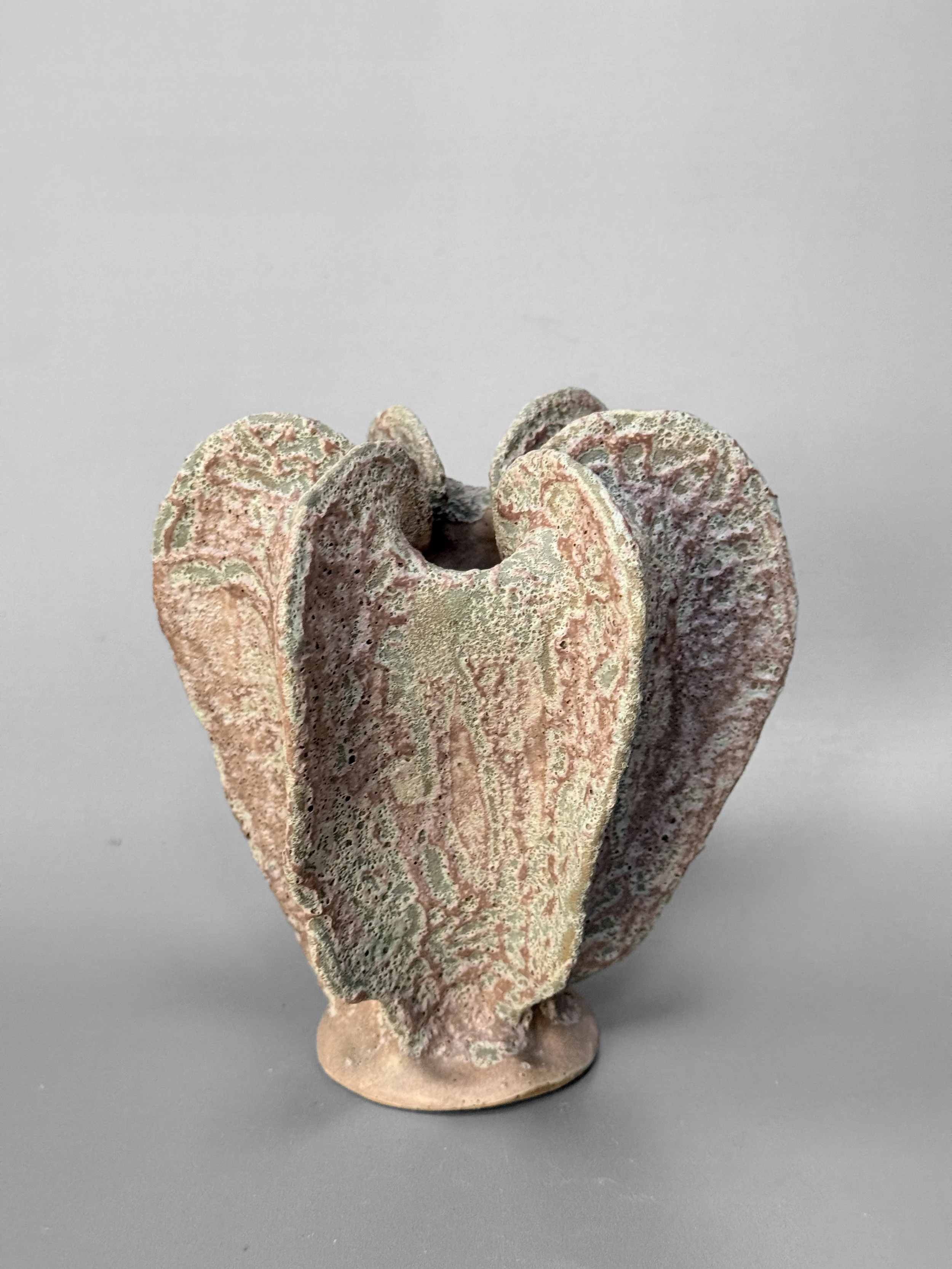lotte-schwerdtfeger-coral-ridge-vase-ix-1.JPG