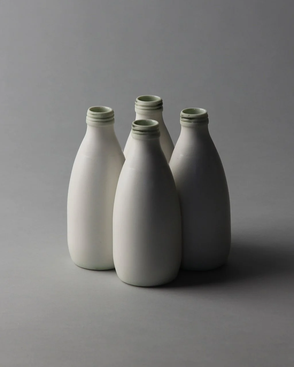 emma-jimson-bottle-vase-1.jpeg