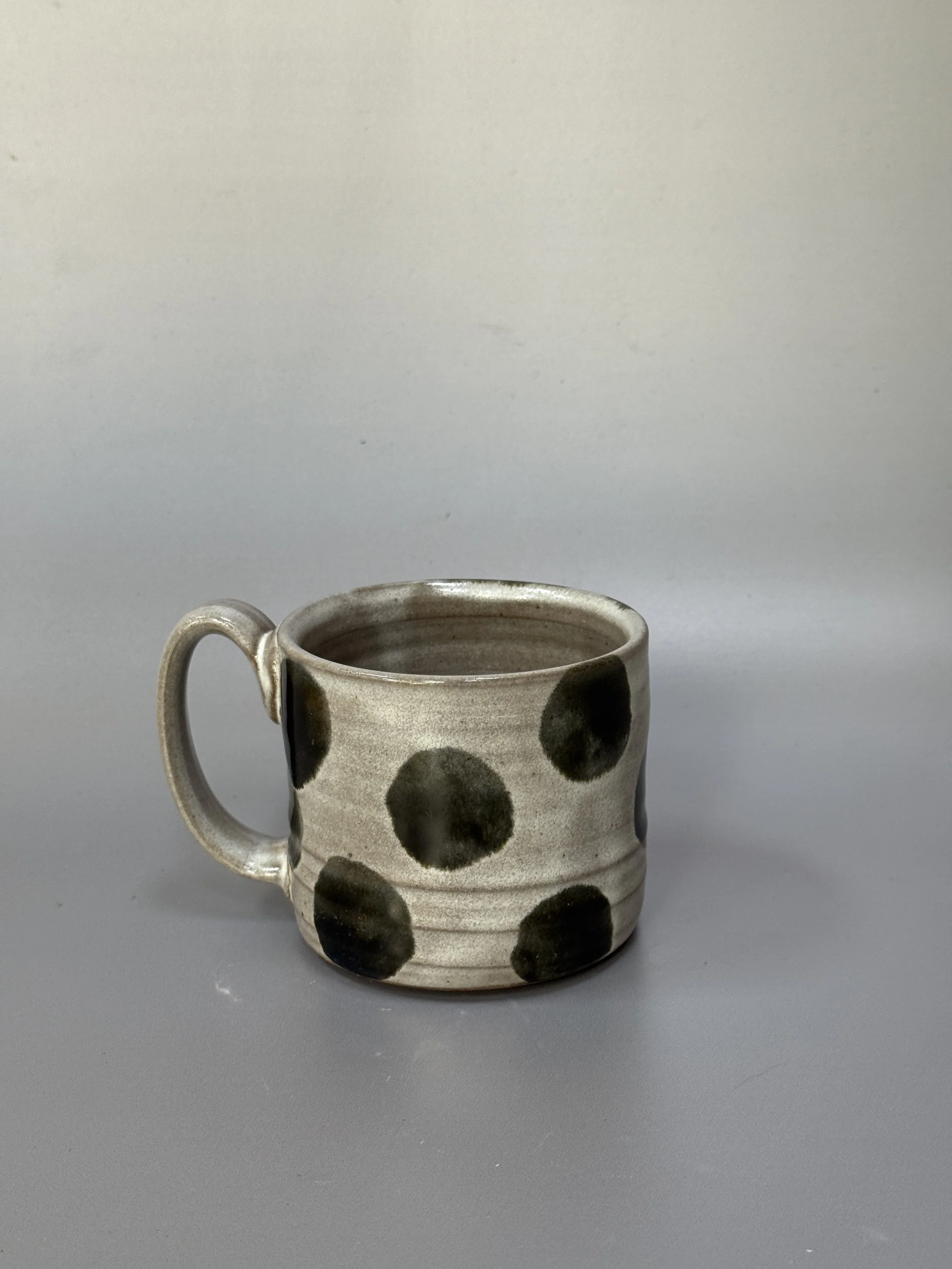 dawn-vachon-mug-black-dots-2-2.JPG