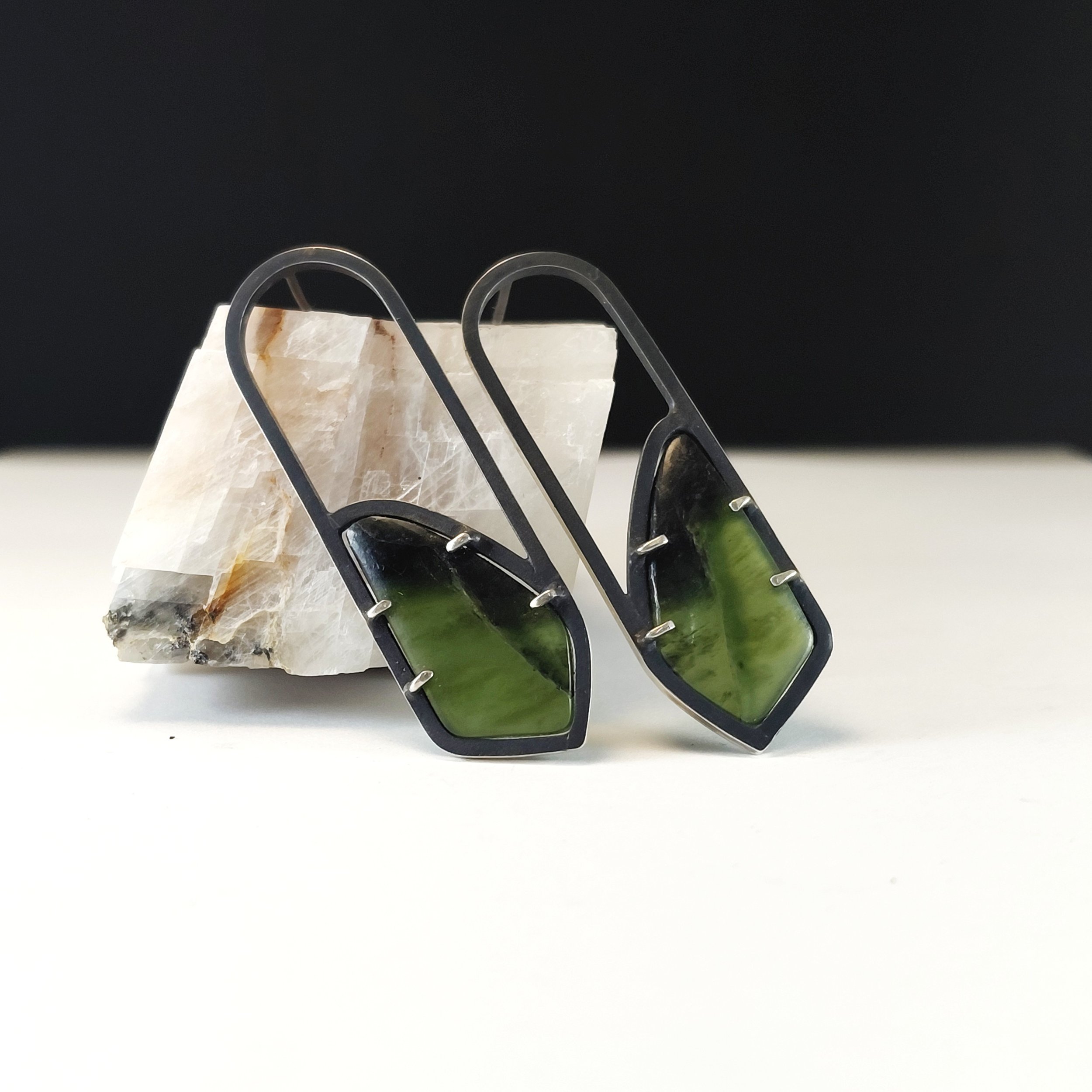 rachael-grigulis-inclusion-series-bio-serpentine-arch-stud-earrings.jpg