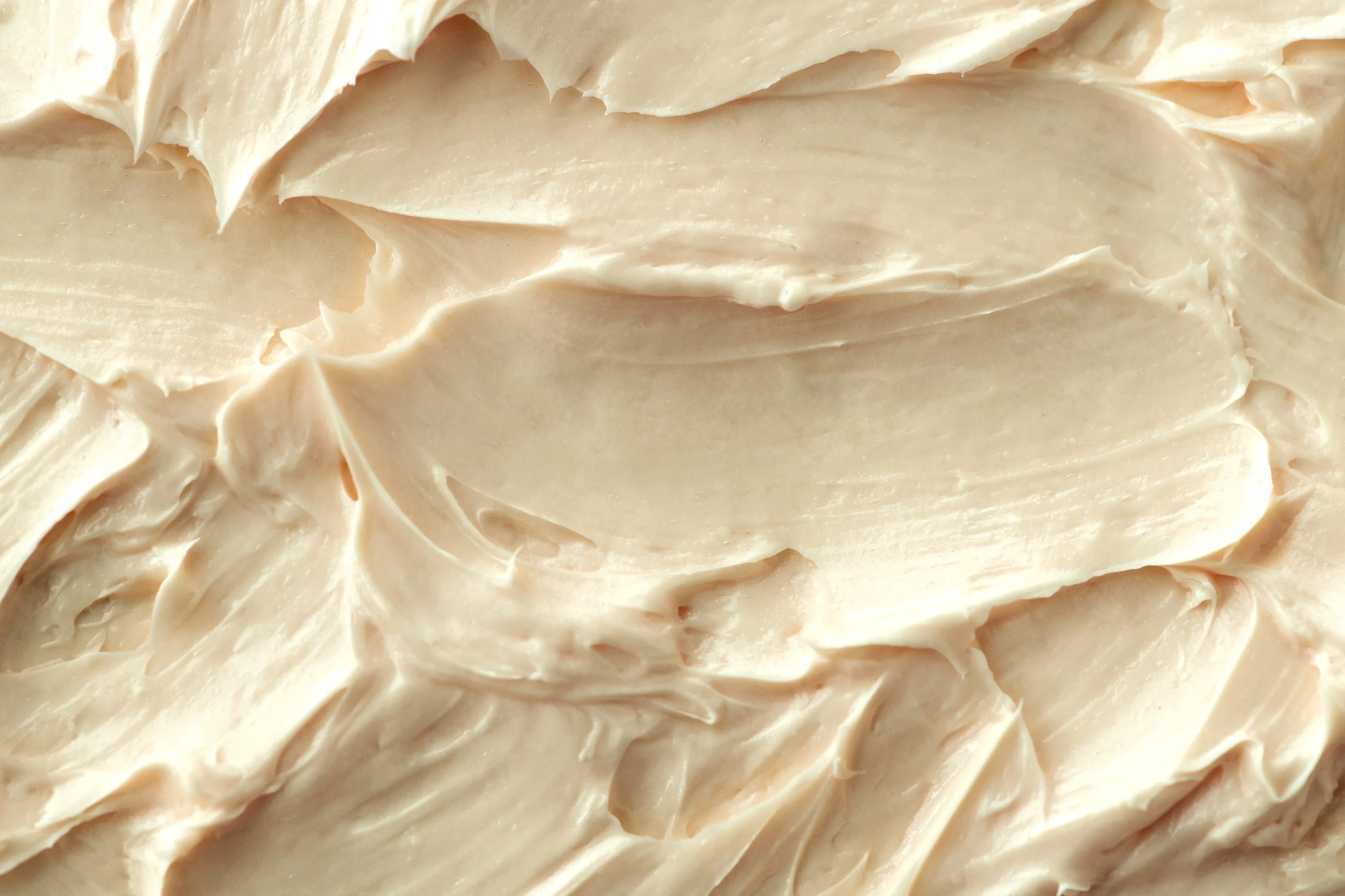 cake-frosting-texture-background-close-up.jpg