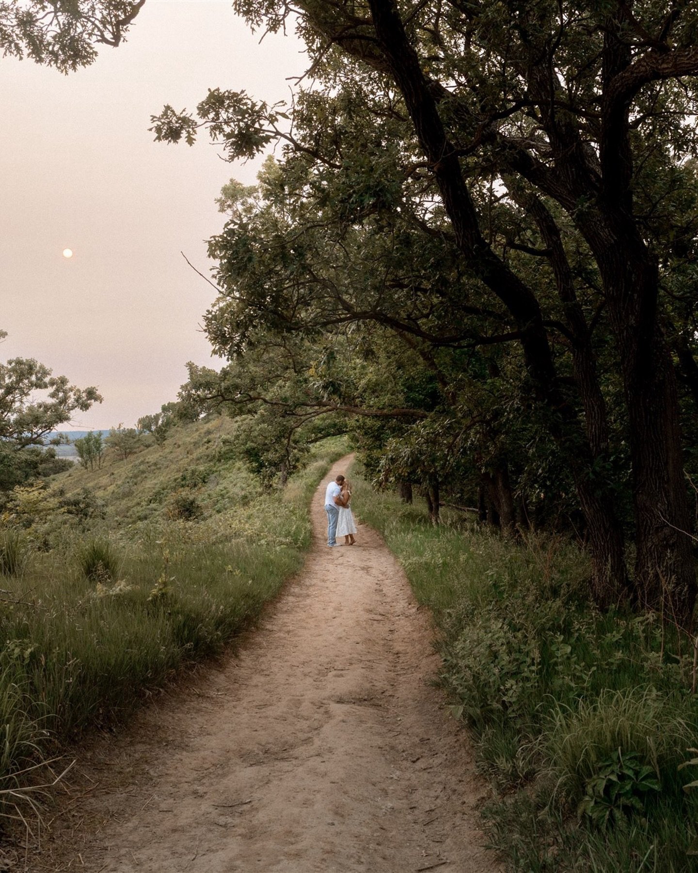 I had a blast with these two Photographing their engagement session a few weeks ago. Bonus-the sun light was naturally filtered from a smoky sky which made it feel so dreamy and soft✨ 

I&rsquo;ll never get over the unexpected weather and the natural