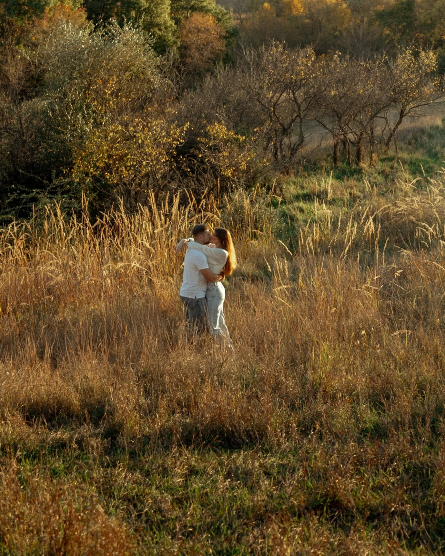 October is for running around golden fields✨

Some of the best photo sessions happen this time of year- the light and colors are always take my breath away 🫶✨