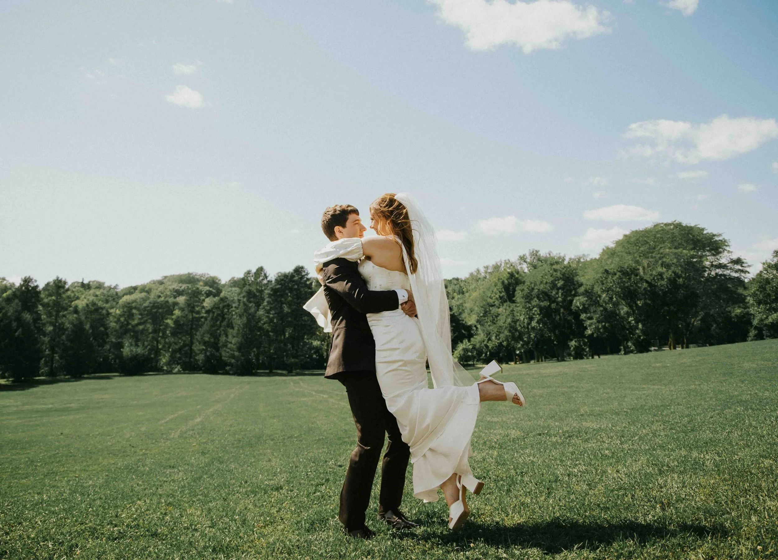 A Romantic Fall Wedding at the Durham Museum 