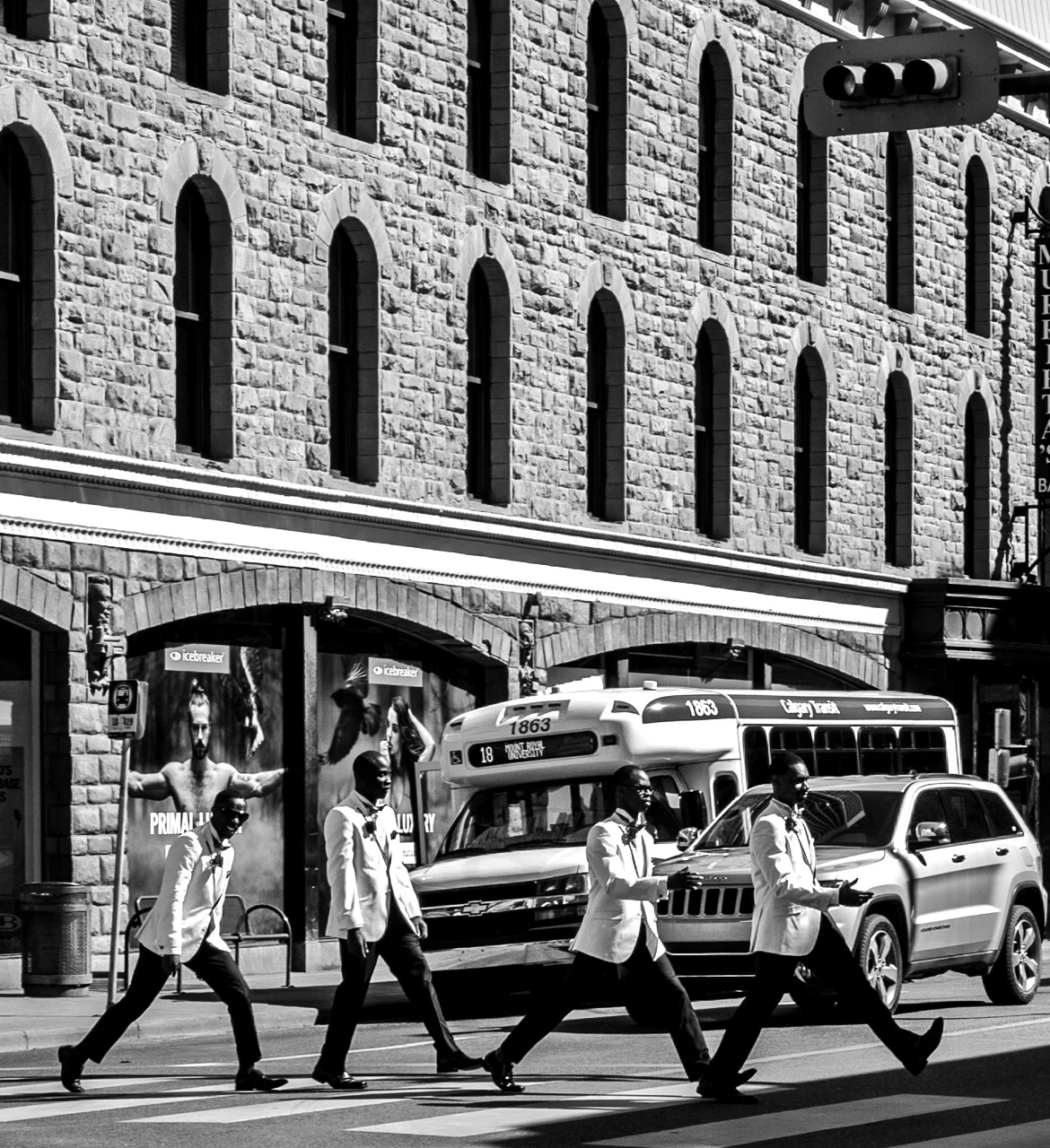 Handshake for an Icebreaker