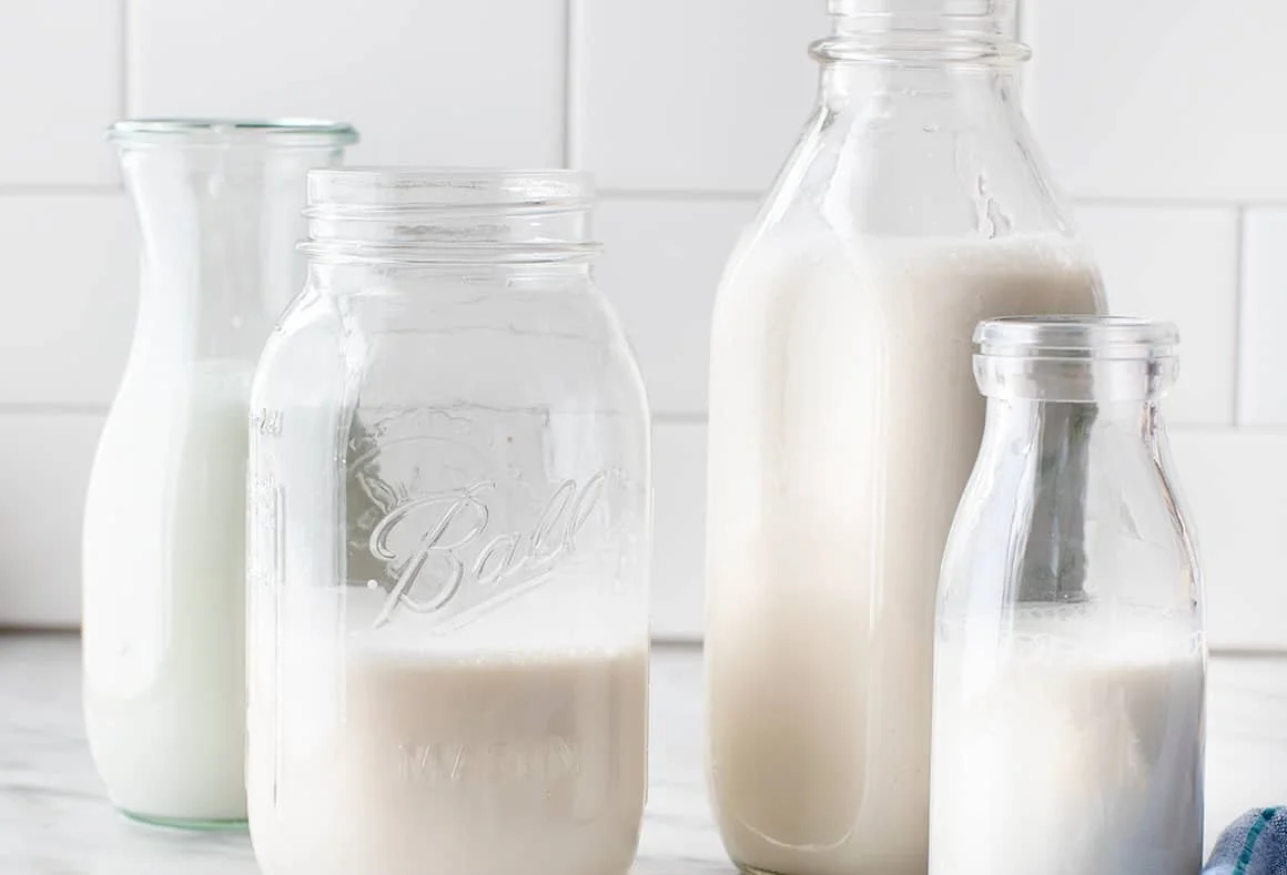 What’s better, organic cow's milk or regular cow's milk?