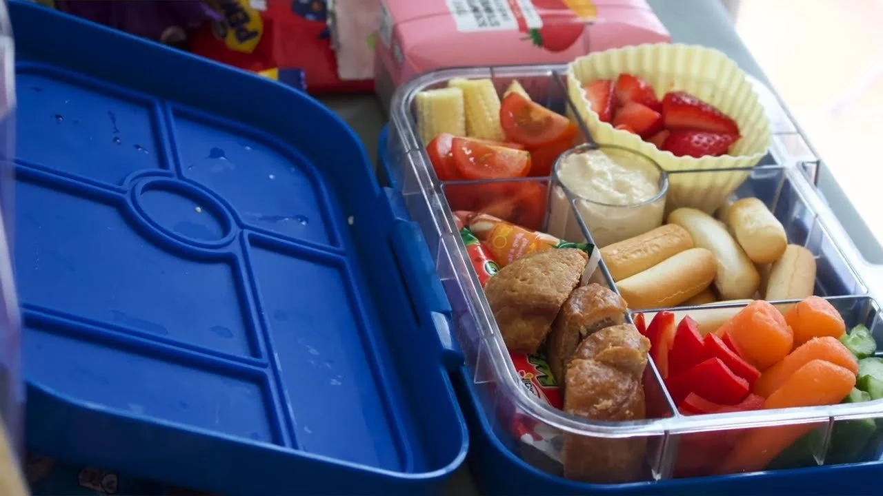Looking for Healthy Lunchbox Ideas? Try These 10 Tasty Options!