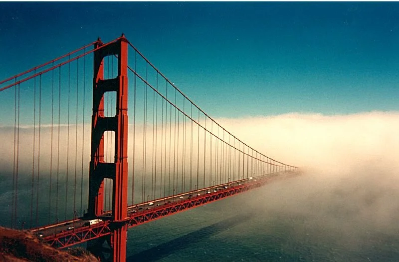 Foggy_Golden_Gate.jpg