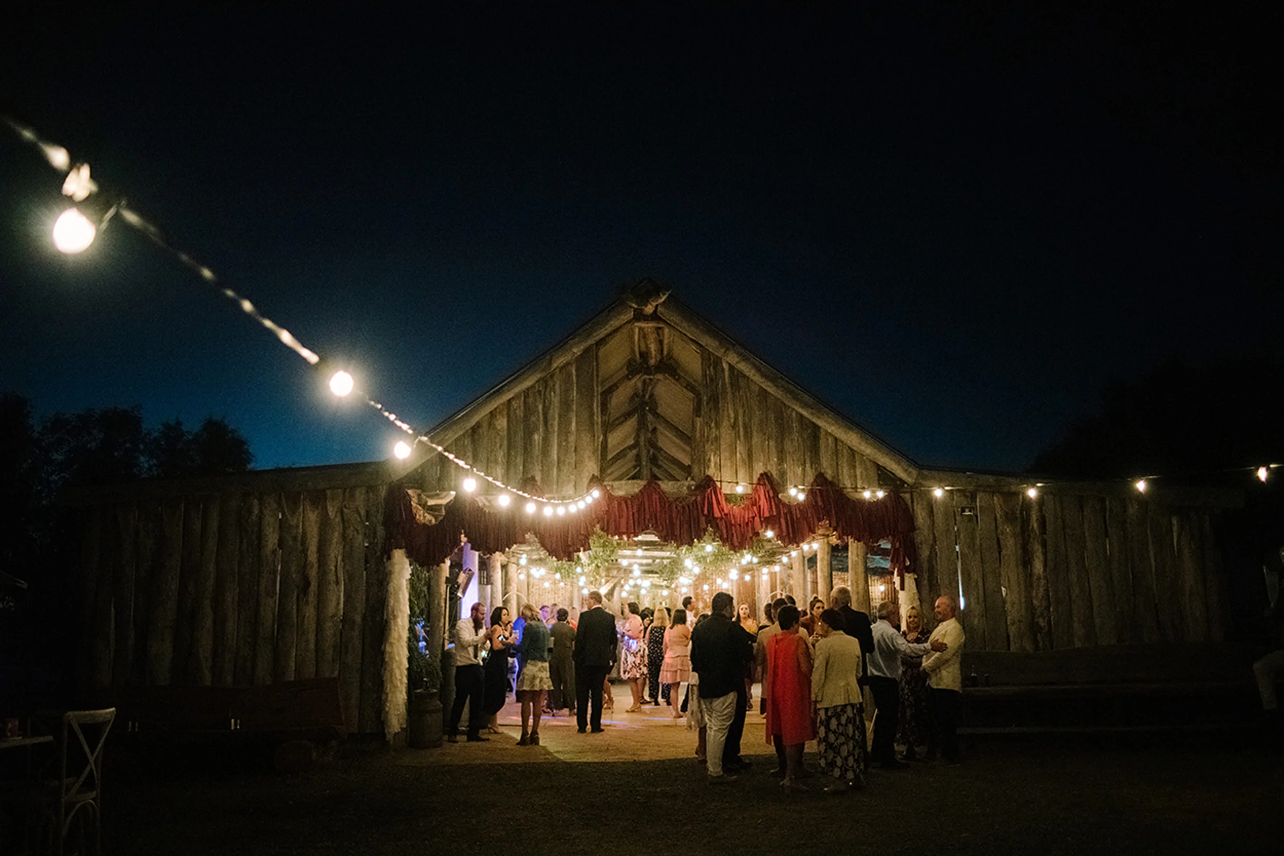 I_Got_You_Babe_Co._Megan_Andrew_Country_Property_Wedding_Victoria0172.JPG