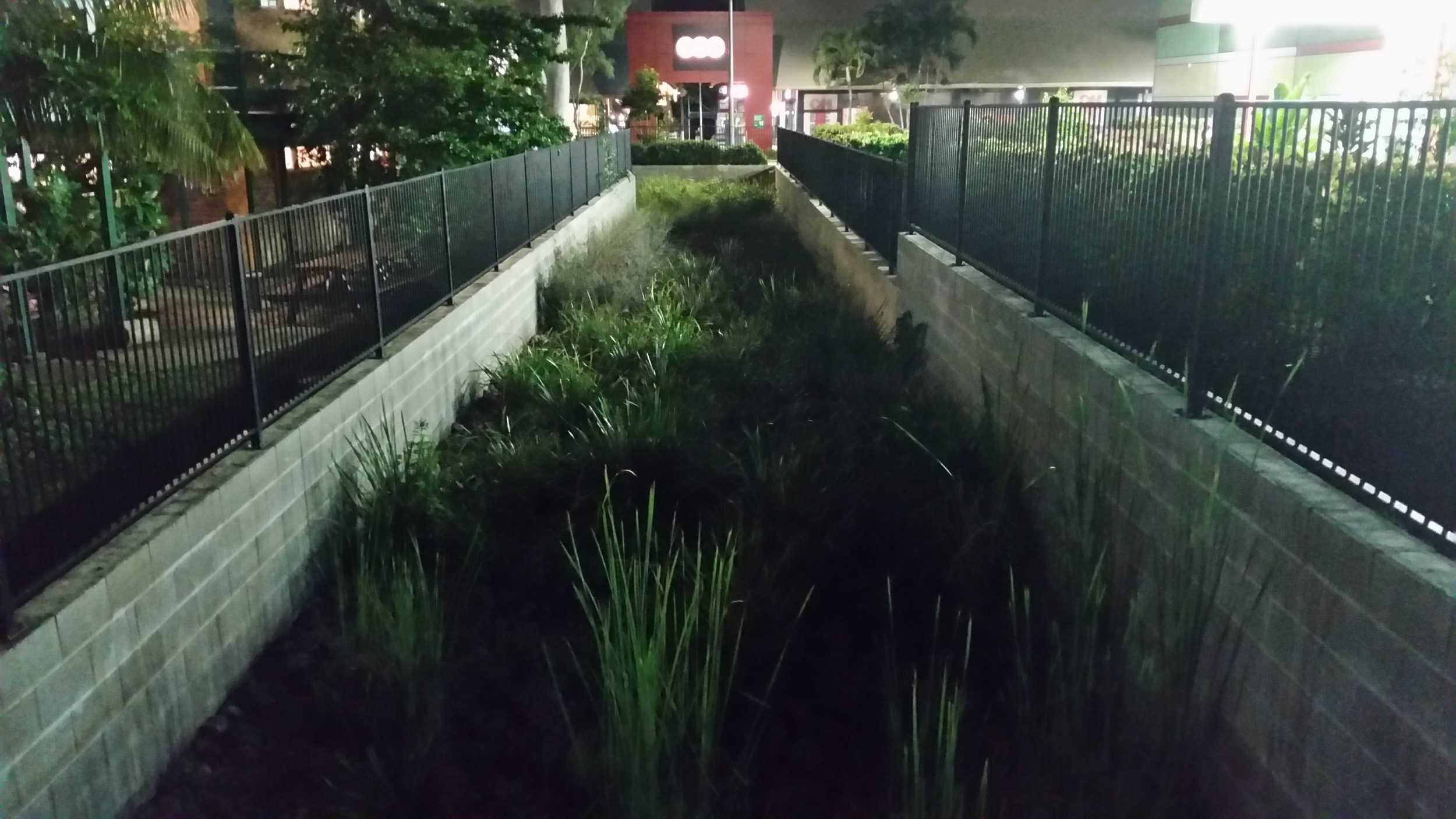 Airlie Beach Woolworths Bioretention and Detention System