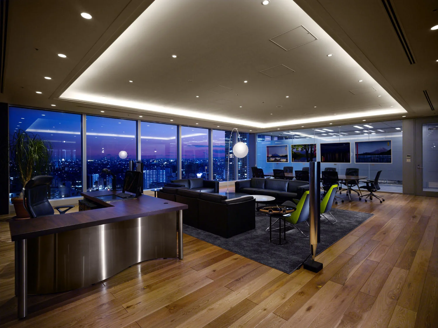 Digital Garage 1.JPG