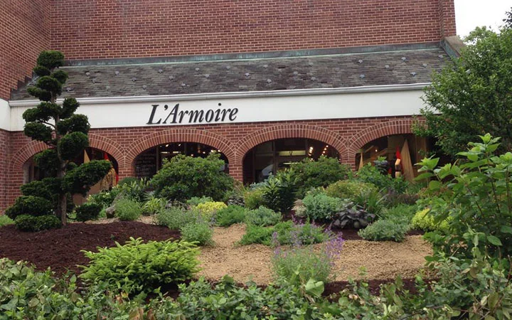 L’Armoire celebrates 30 years here