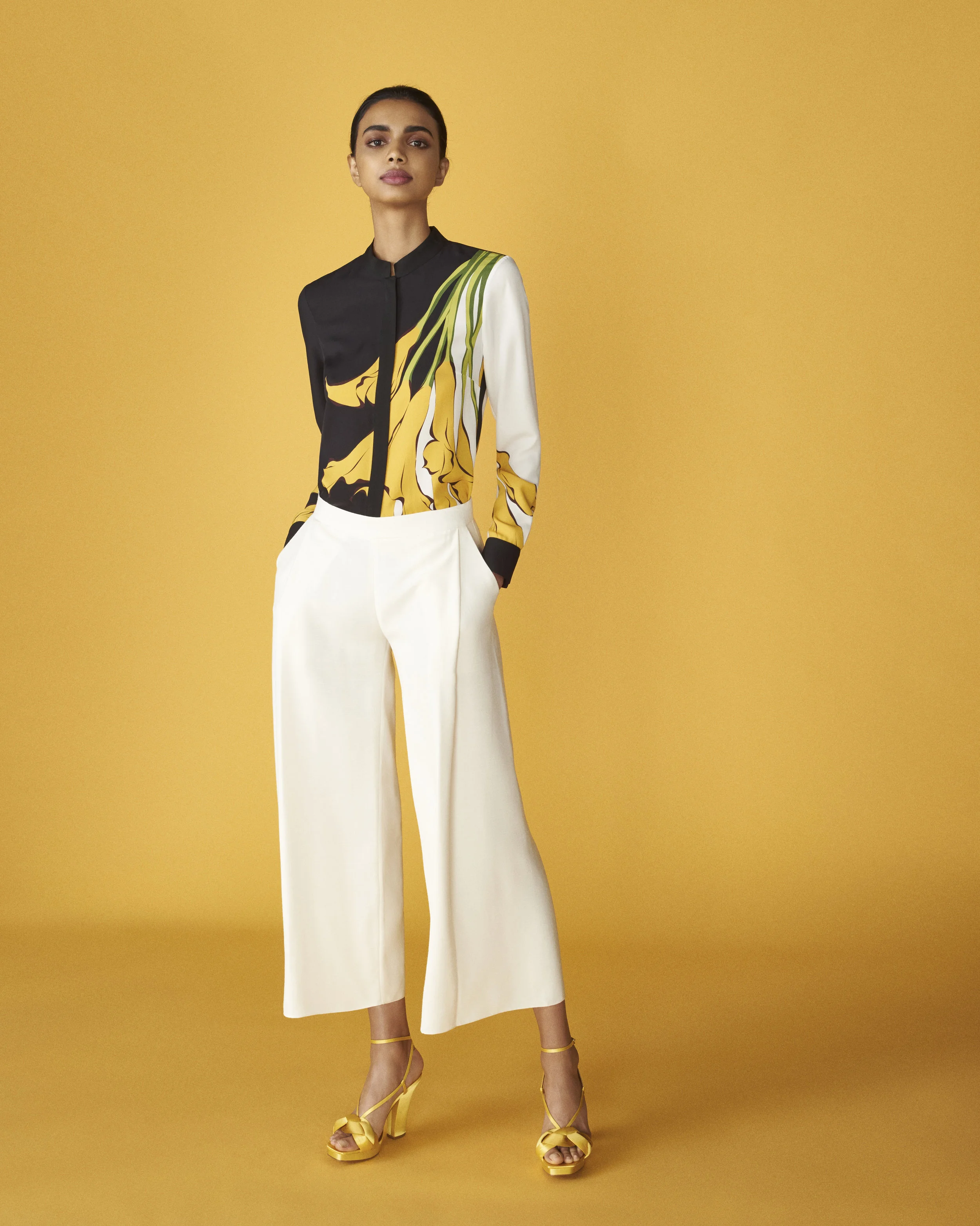 mi jong lee ss 2018 Capture10143 copy copy-2.jpg