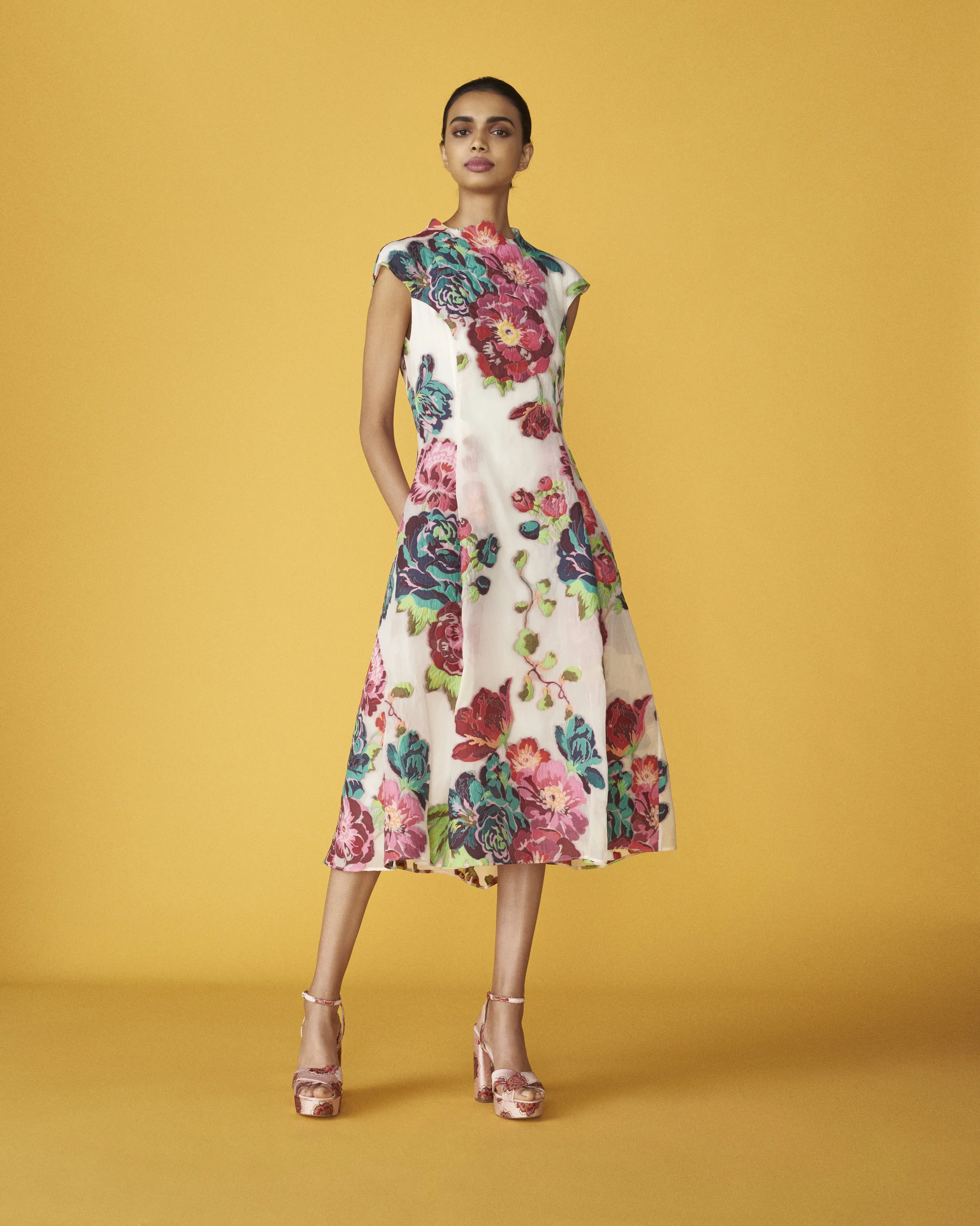 mi jong lee ss 2018 Capture10315_look_7 copy.jpg